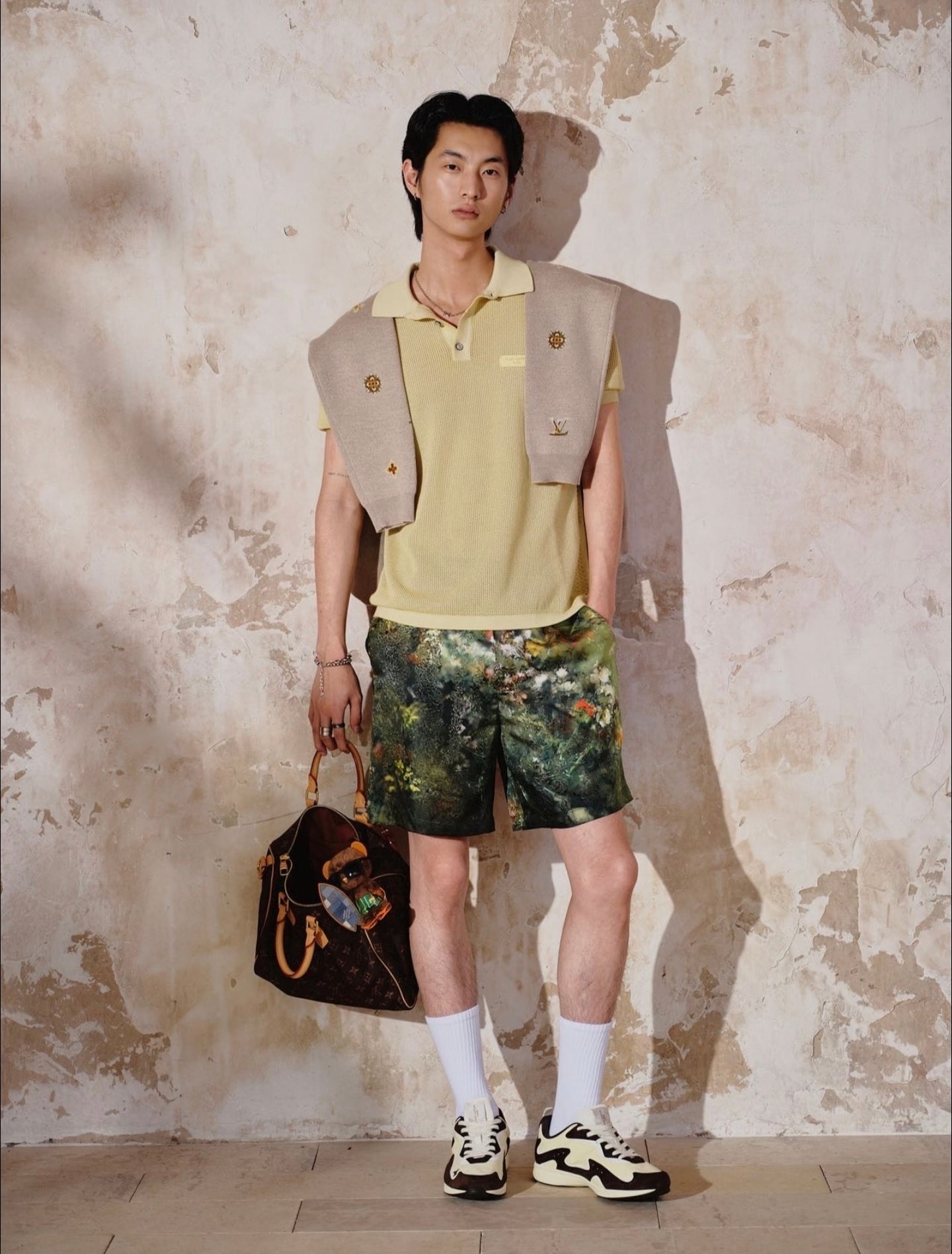 Multi-color Short