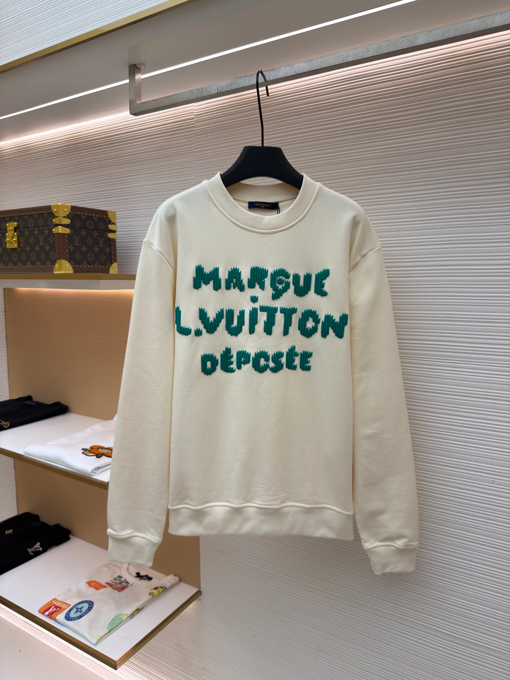 Off-white Sweatshirt