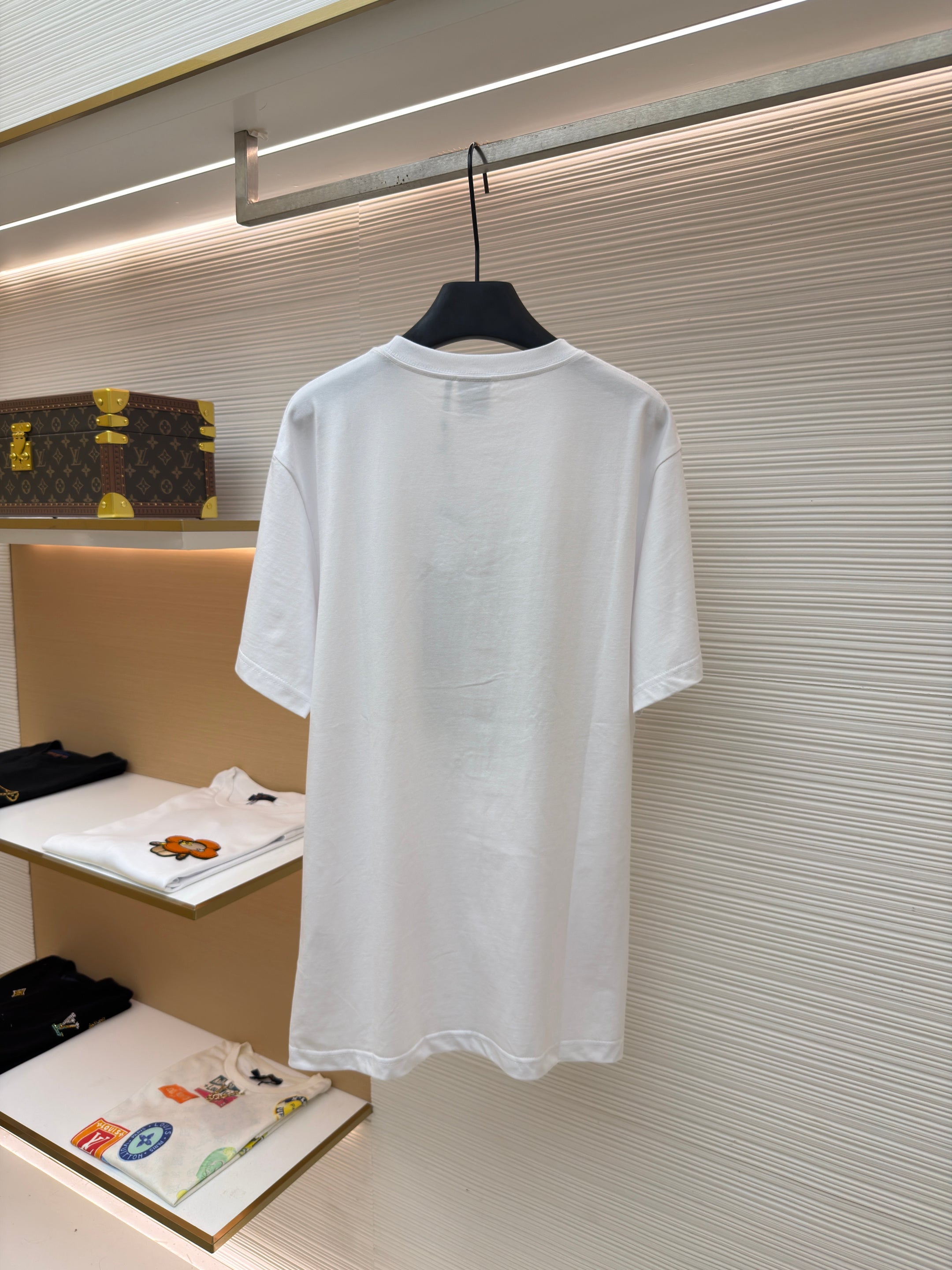 White T-shirt