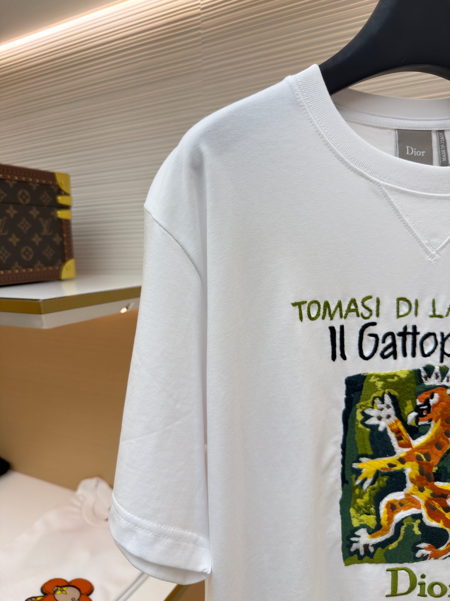 White T-shirt