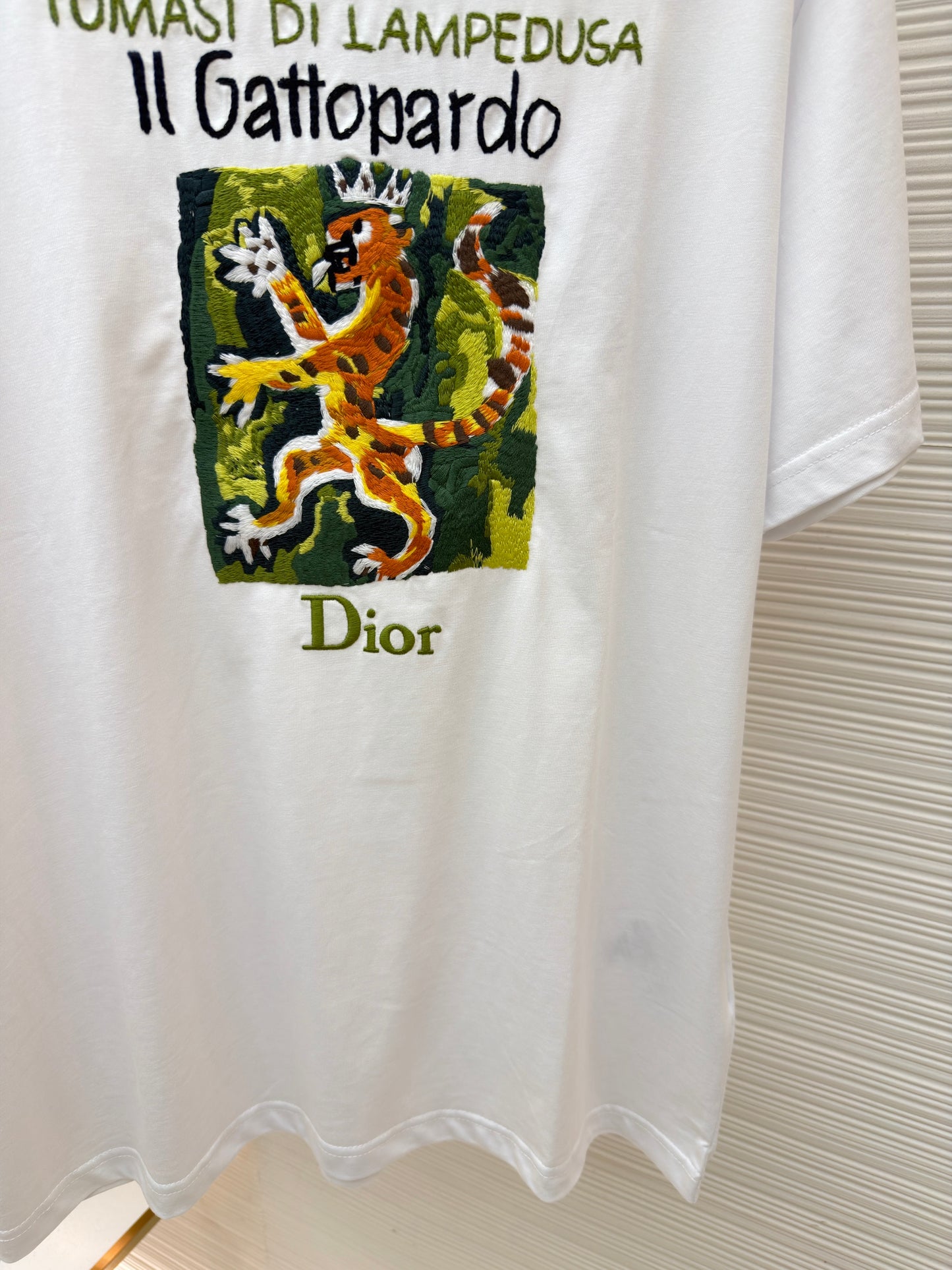 White T-shirt