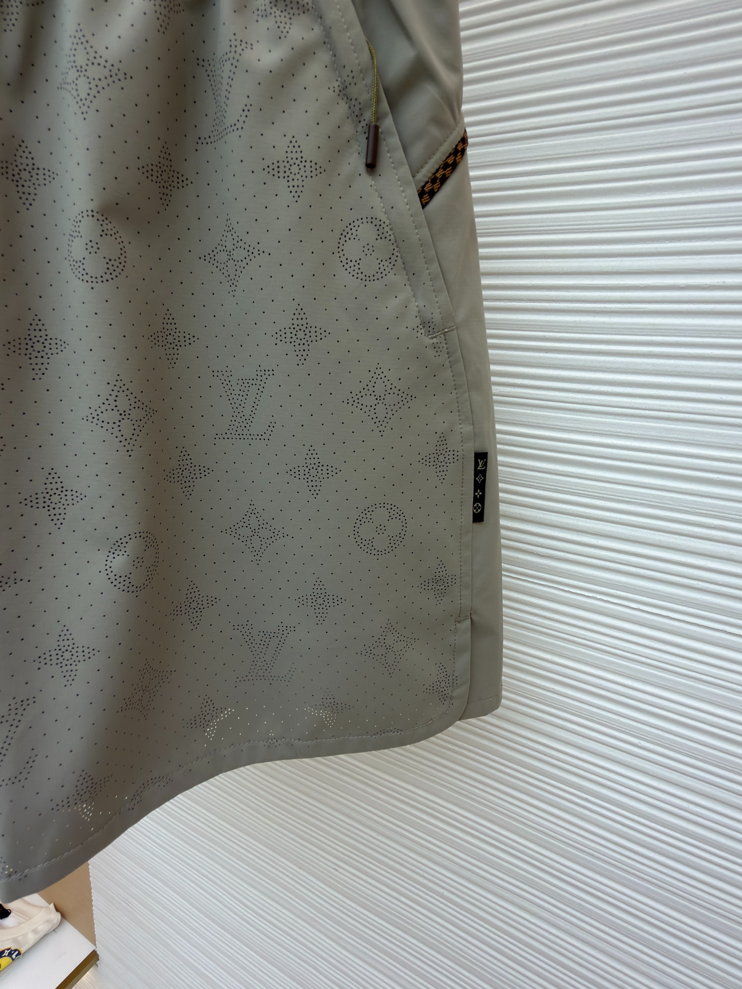 Light Grey Short