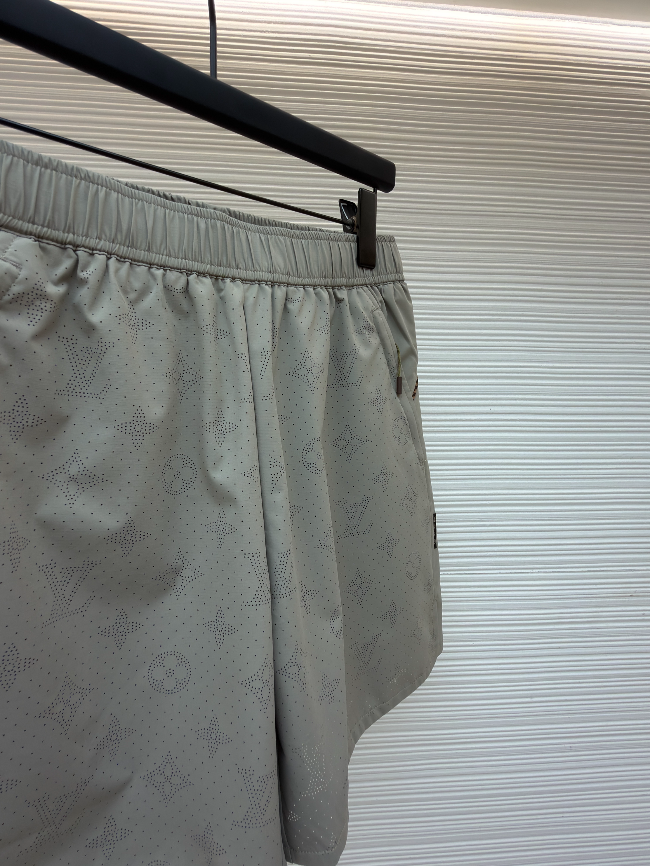 Light Grey Short