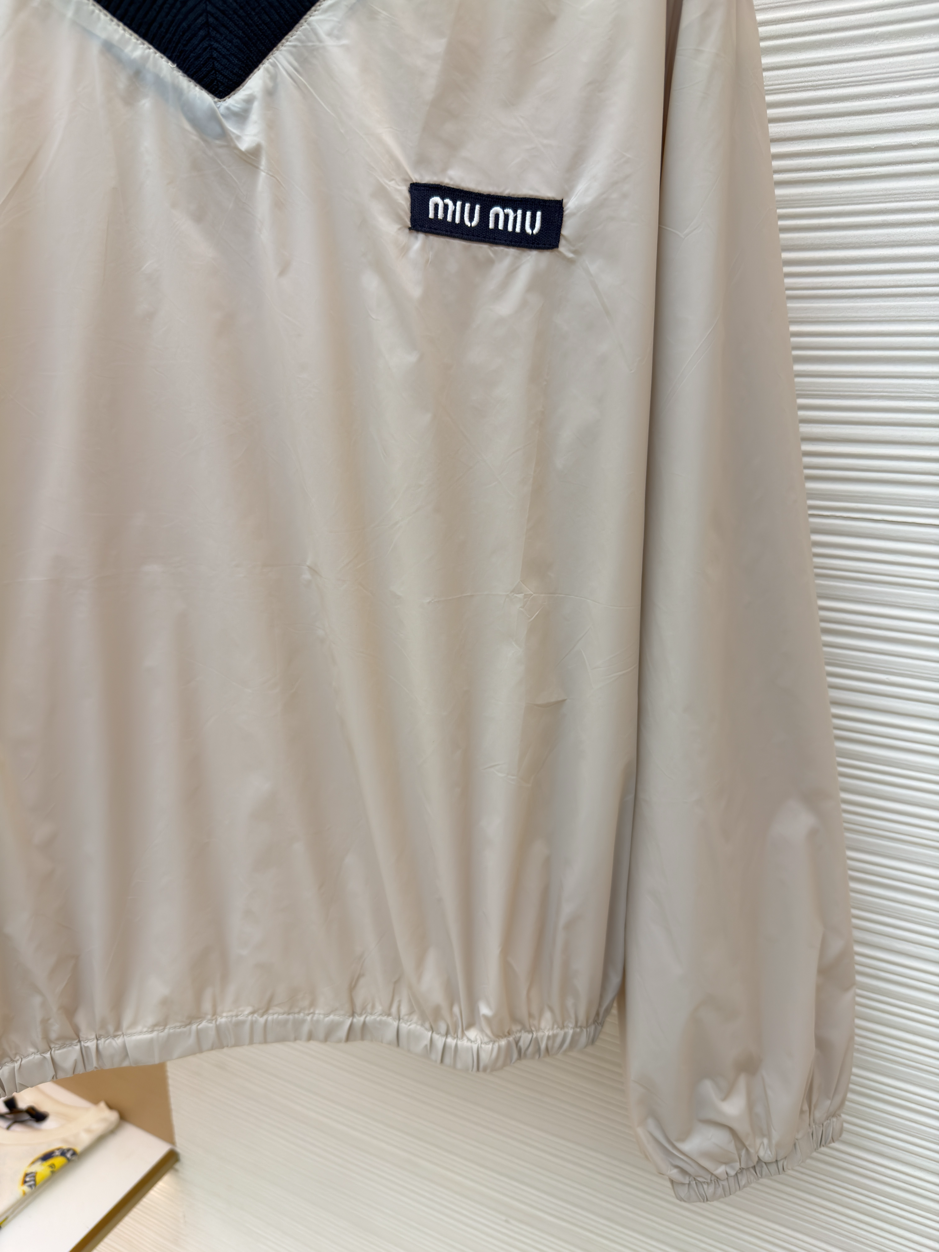 Off-white Shirt