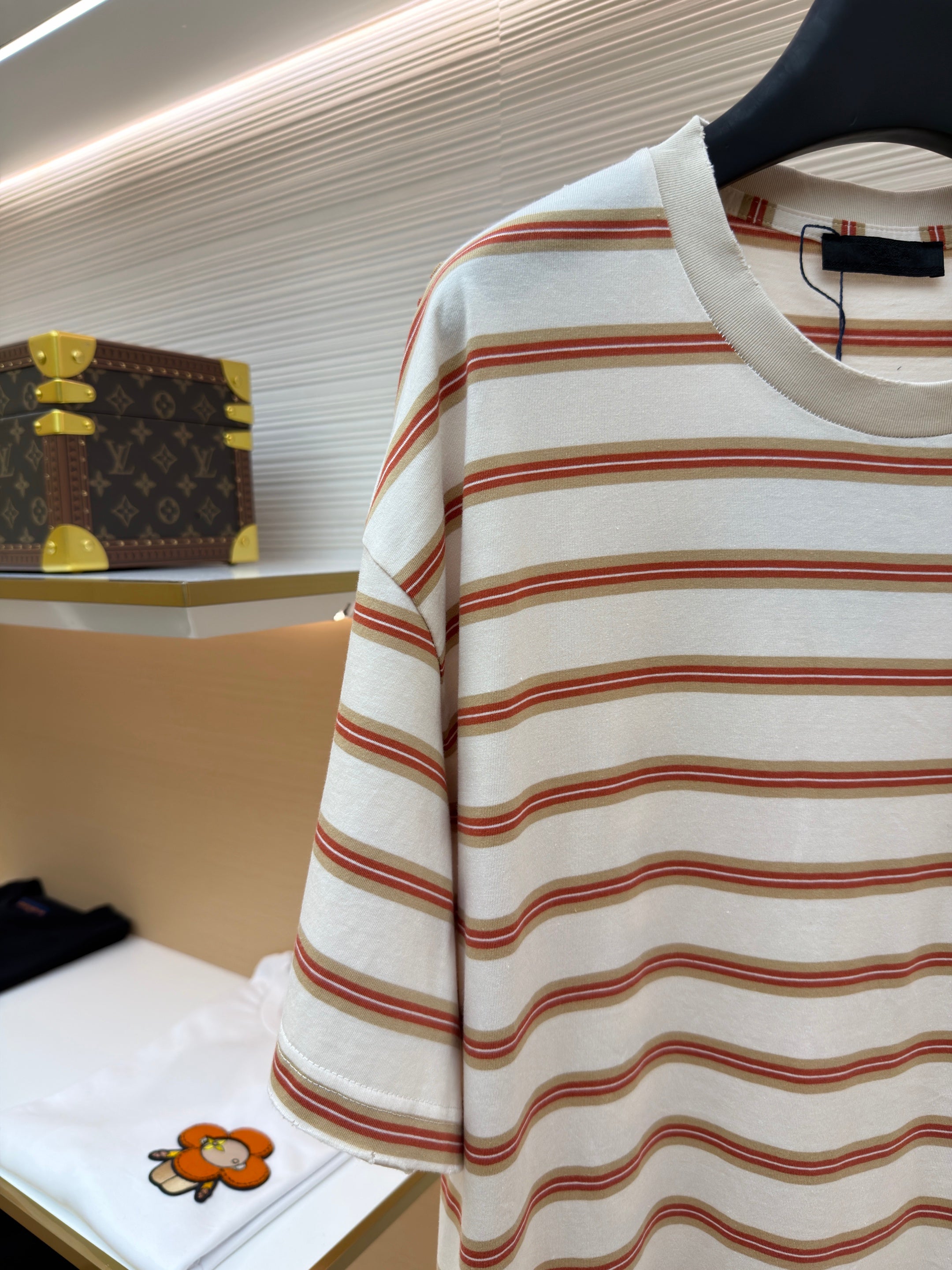 Off-white T-shirt