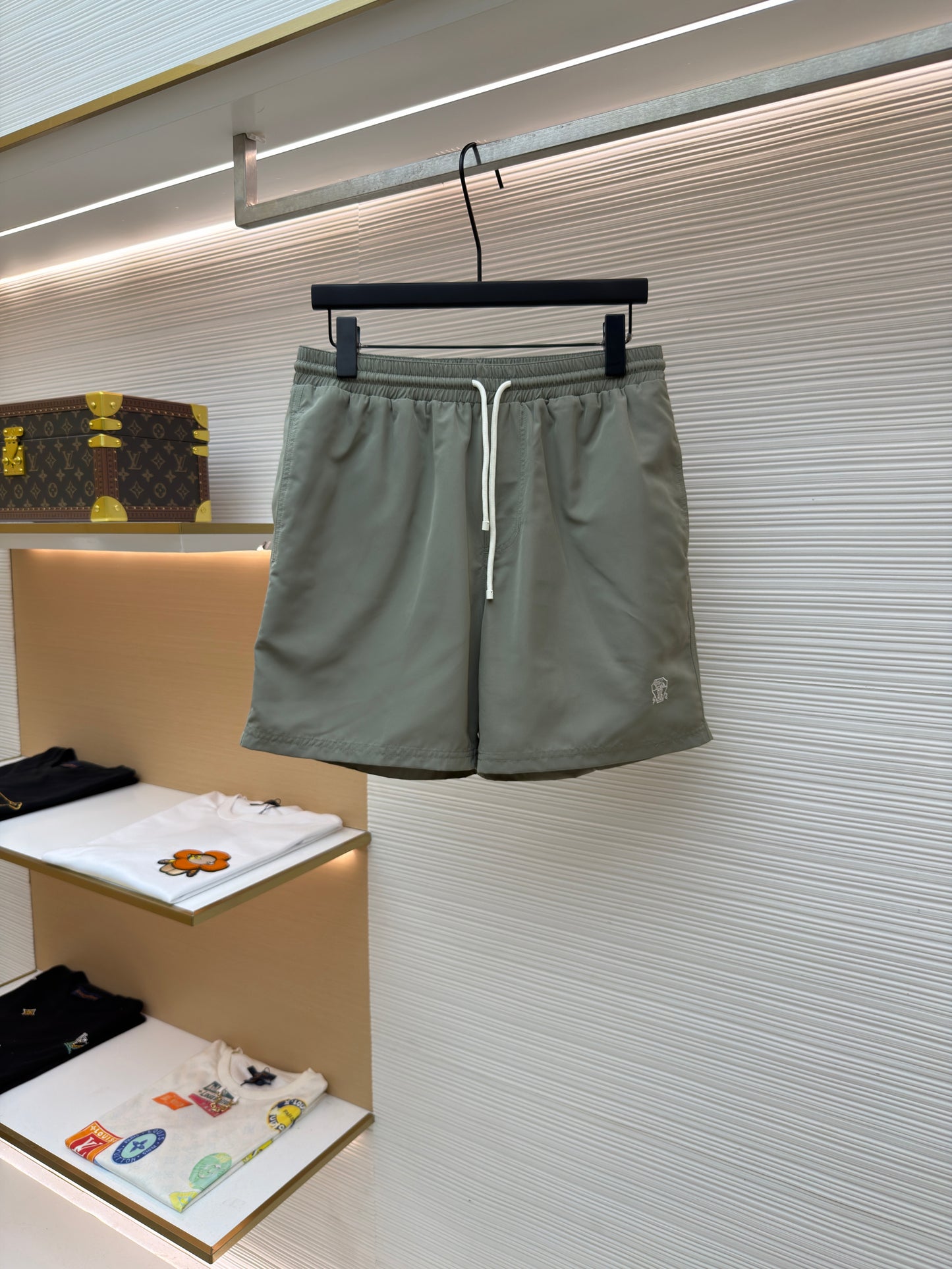 Multi-color Short