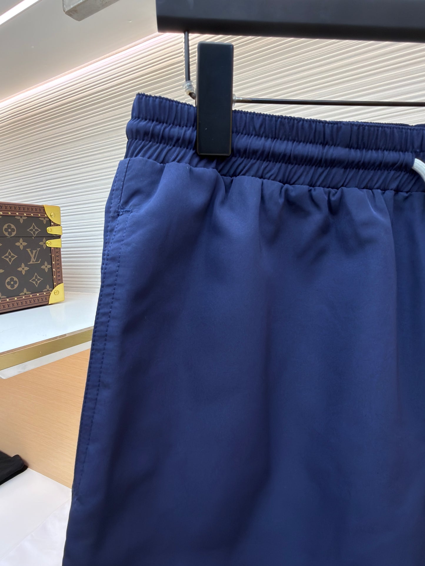 Multi-color Short