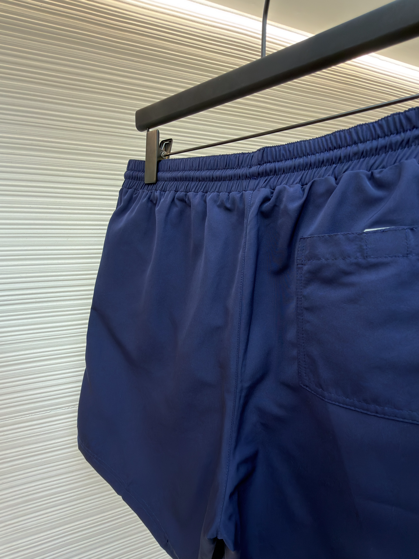 Multi-color Short