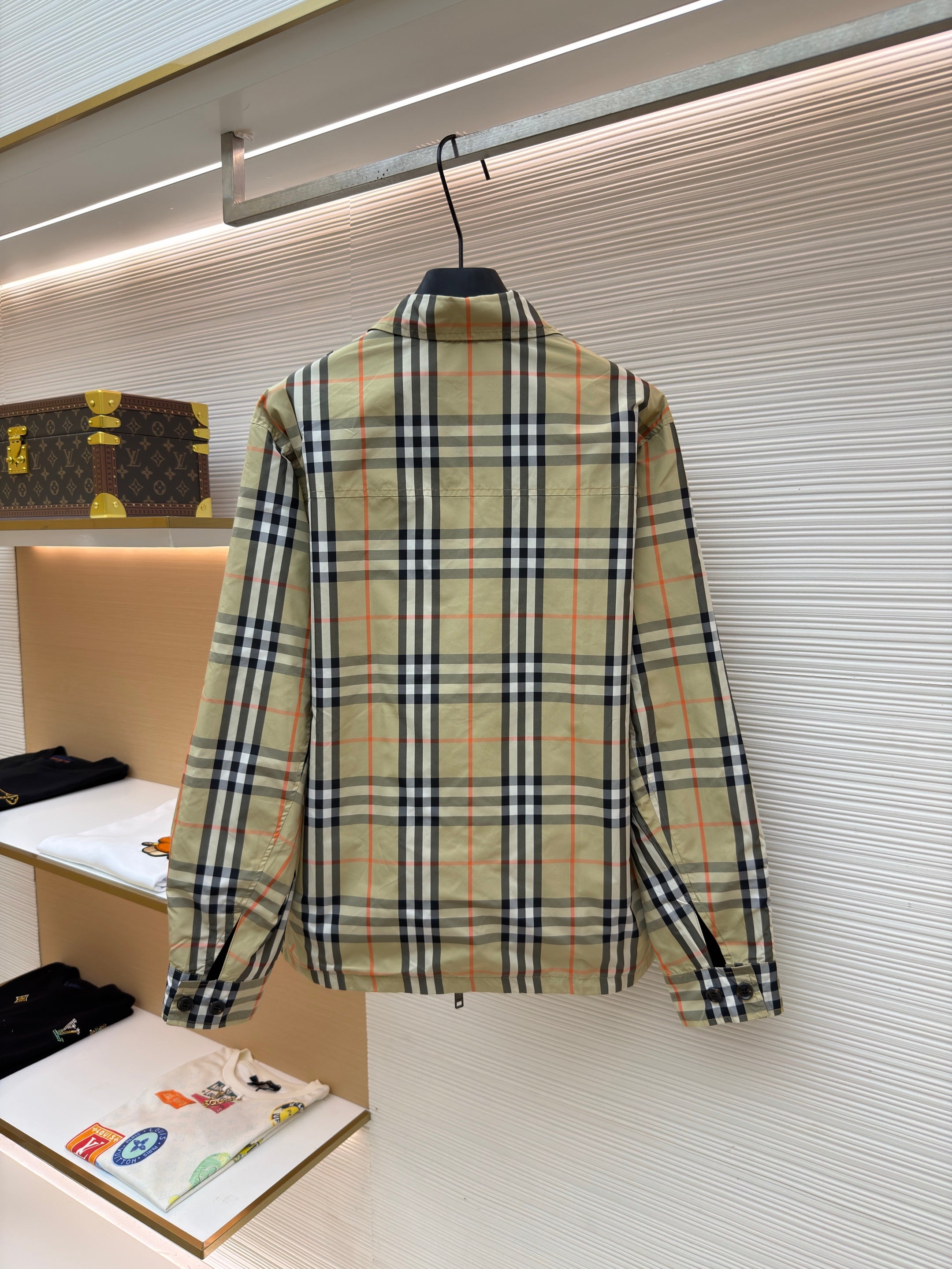 Multi-color jacket