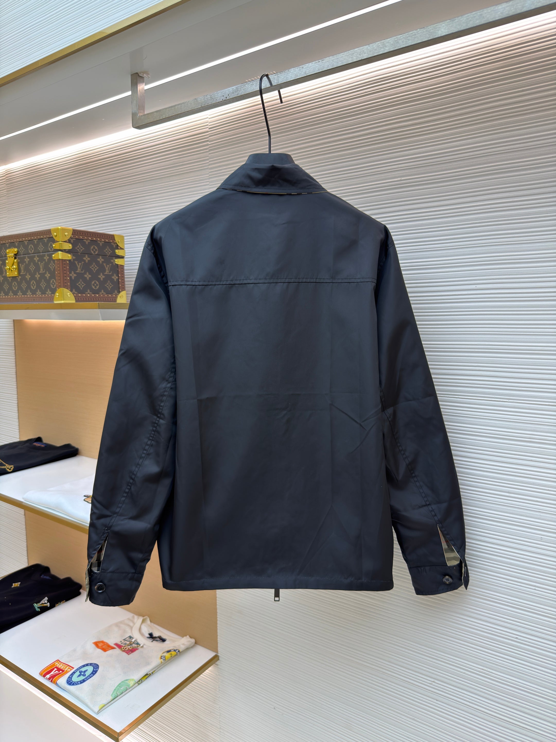 Multi-color jacket
