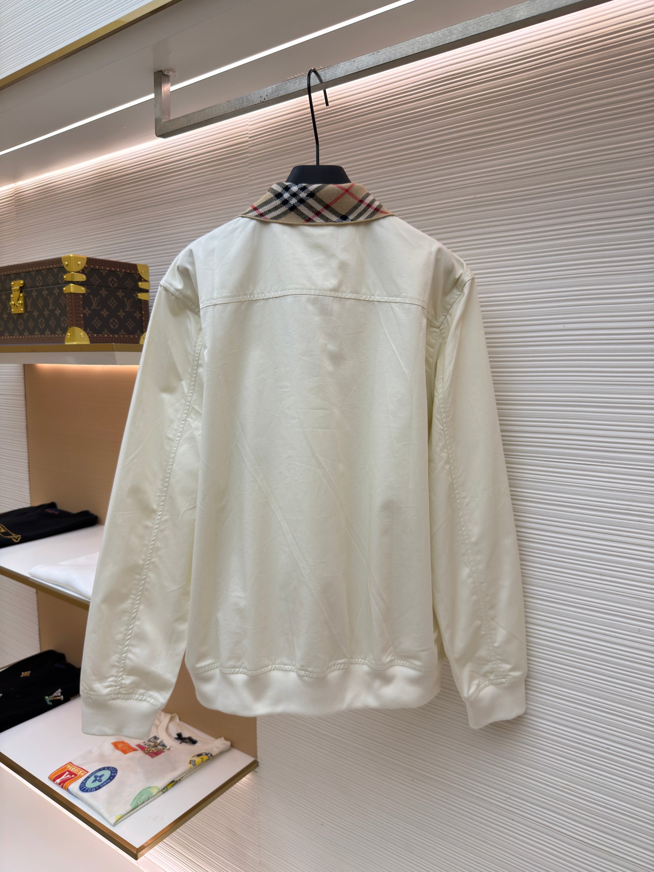 Multi-color jacket