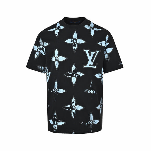 Black and White T-shirts
