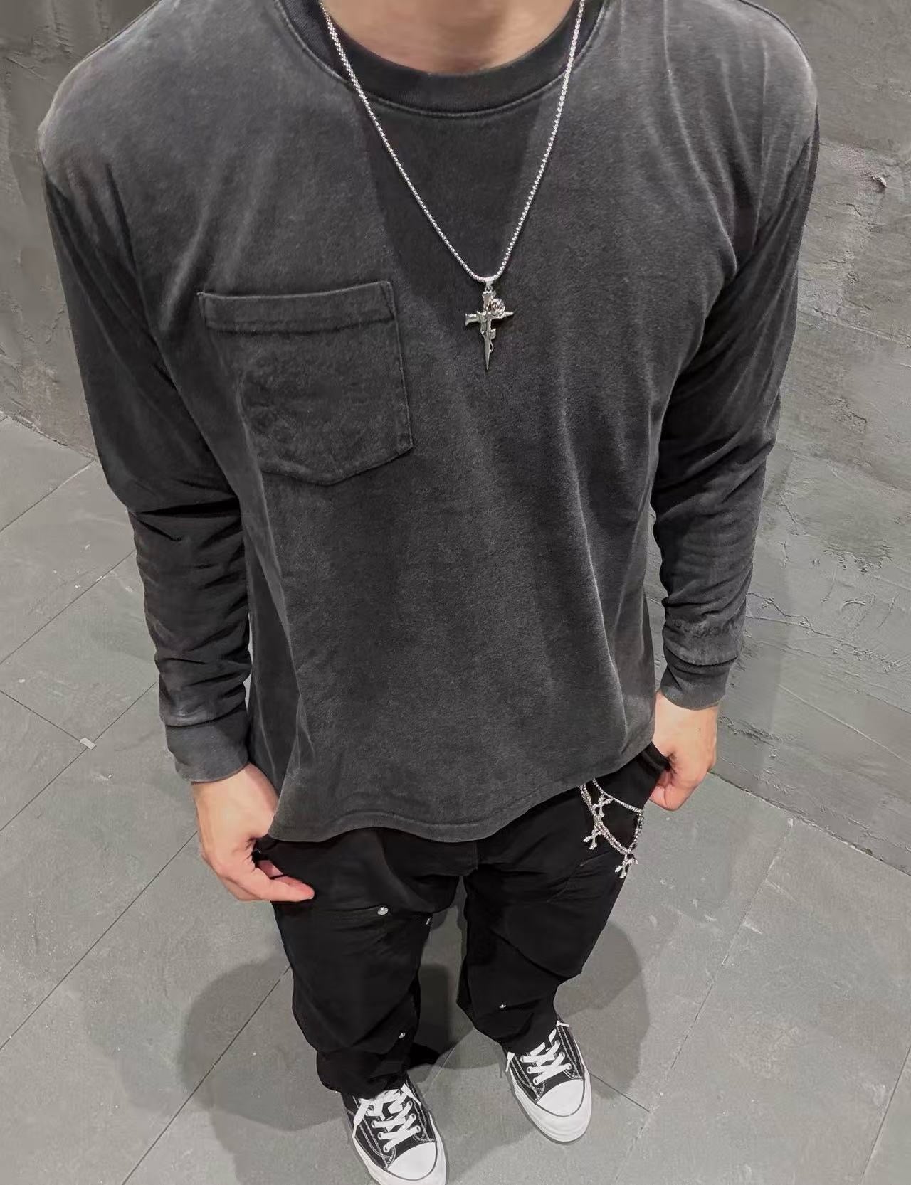 Black Sweatshirt