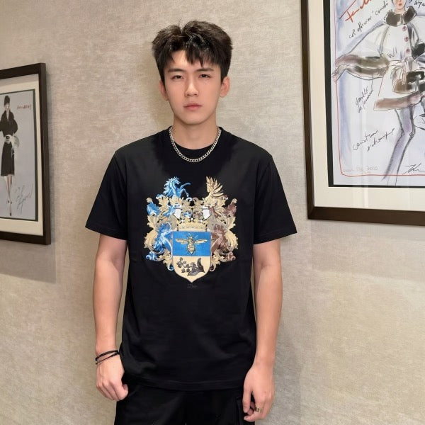 Black and White T-shirts