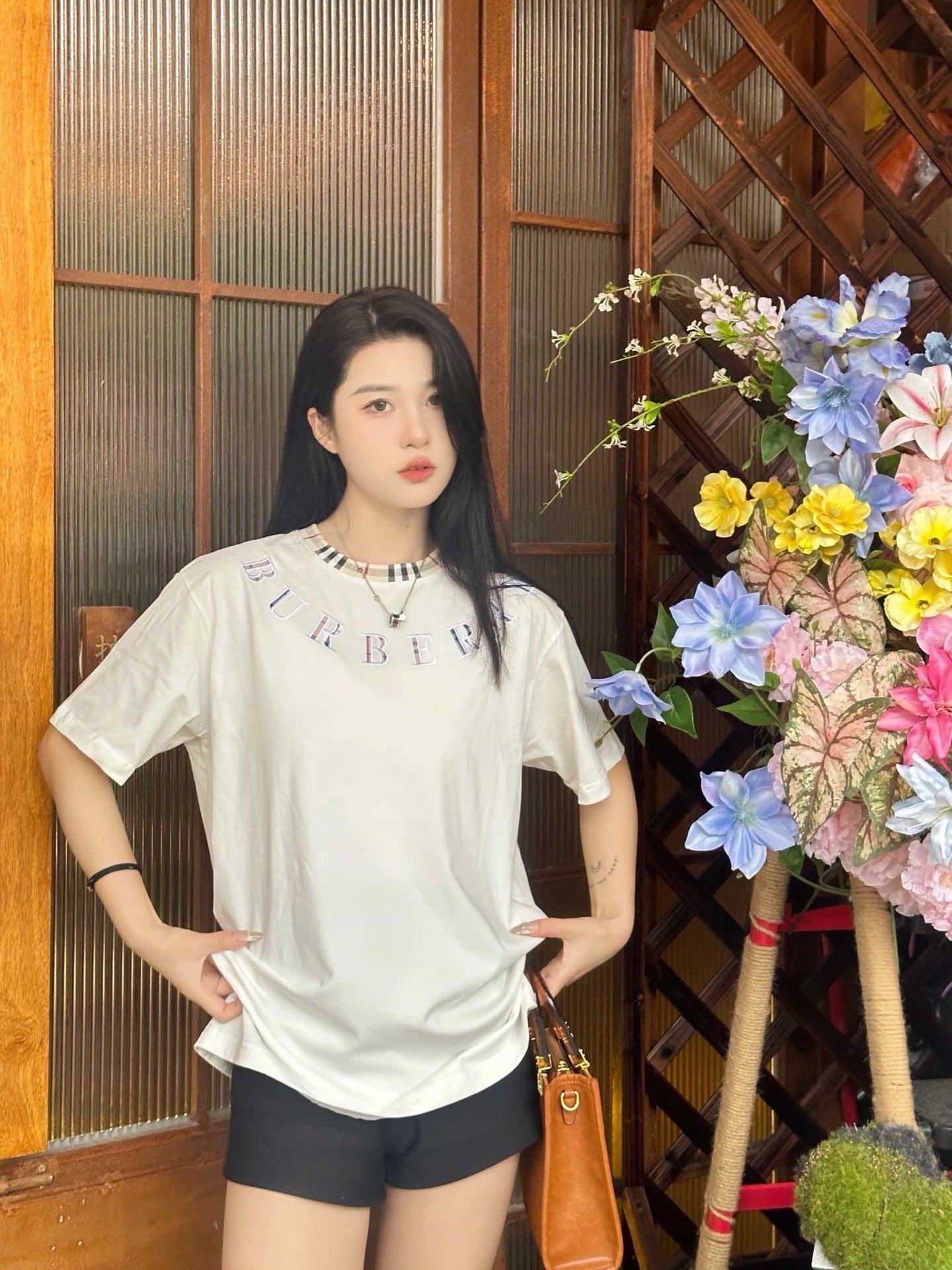 Off-White T-shirt