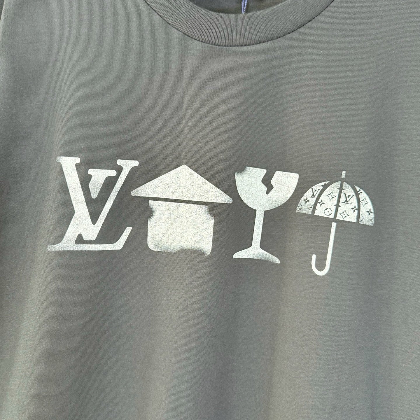 Black T-shirt