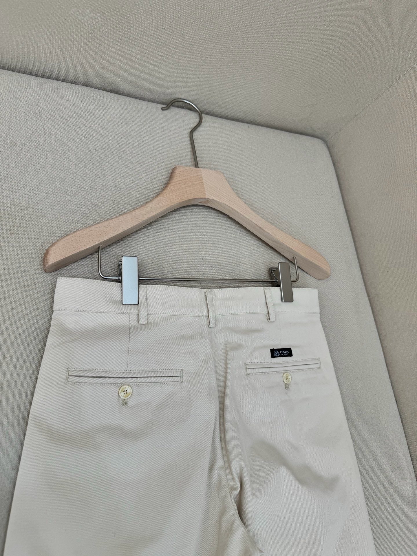 Off-white Pant