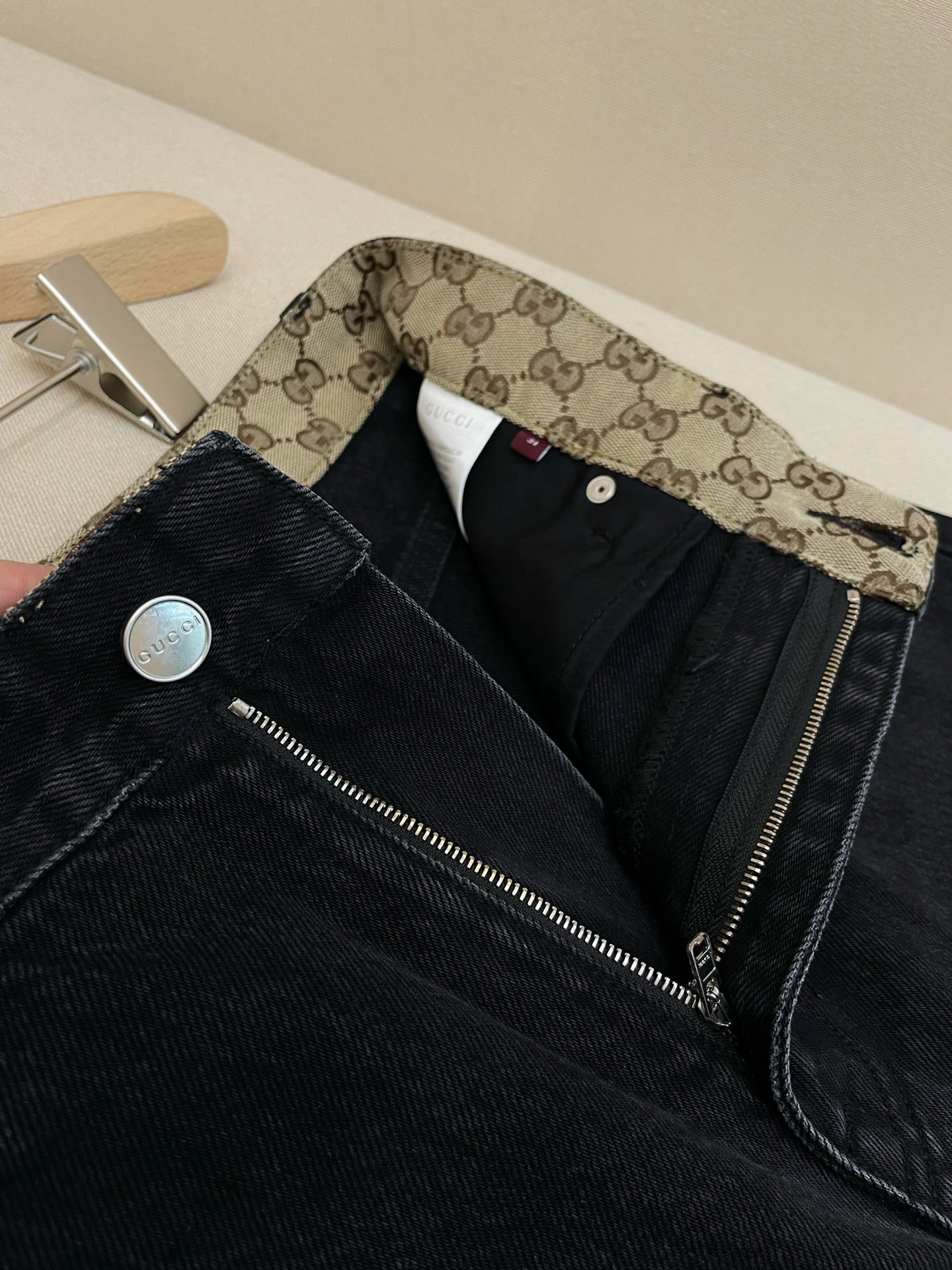 Black Pant