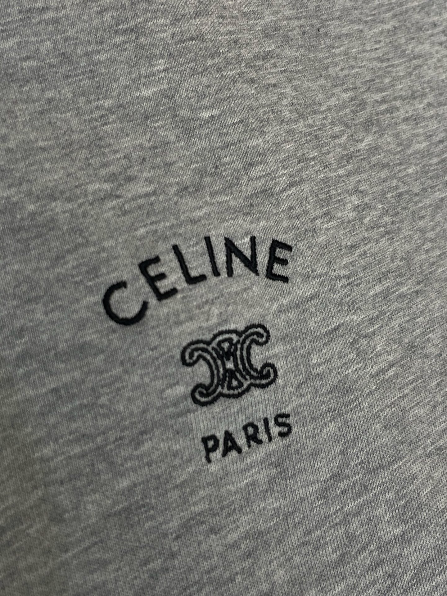 Multi-color T-shirts