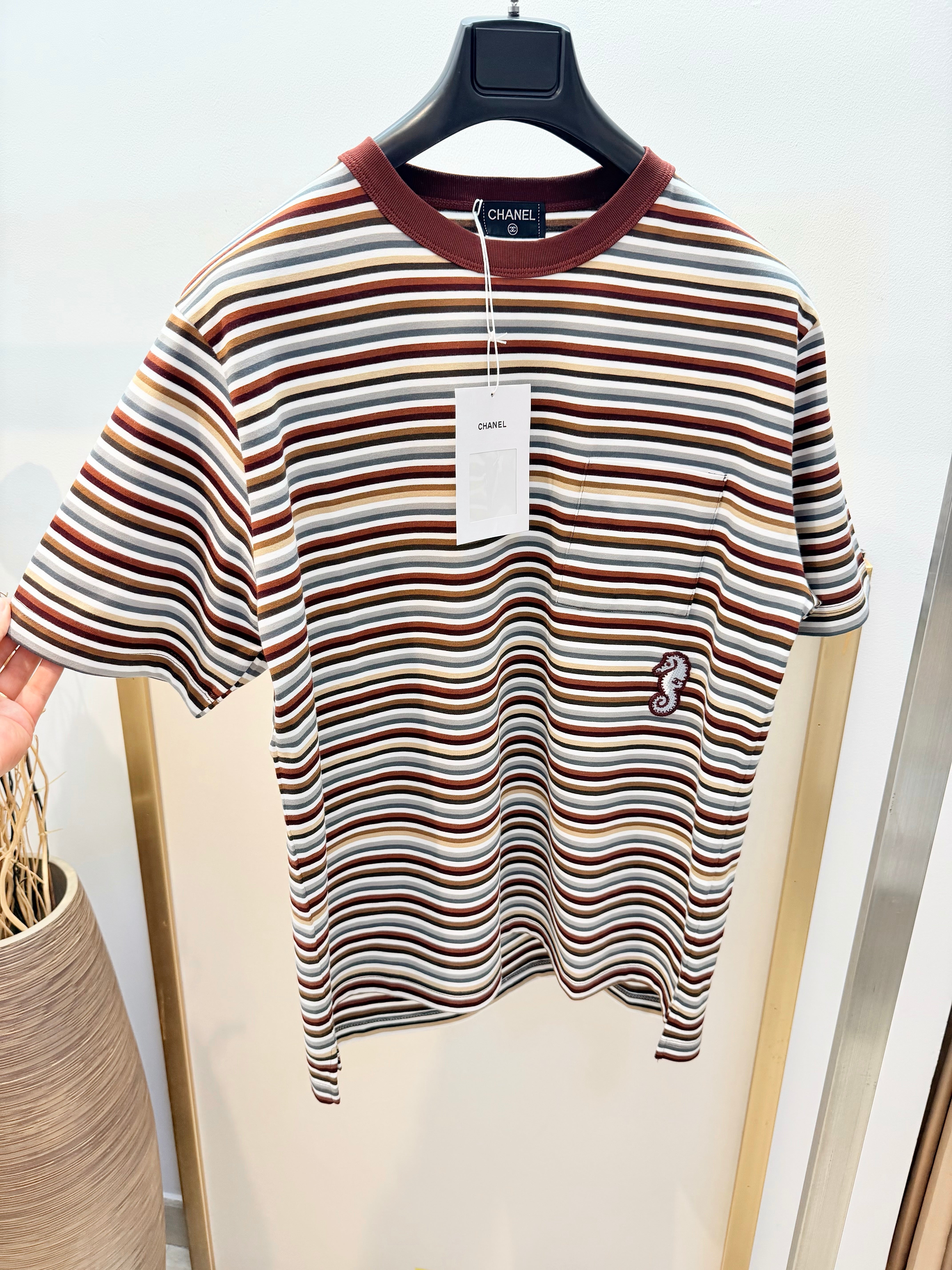Multi-color T-shirts