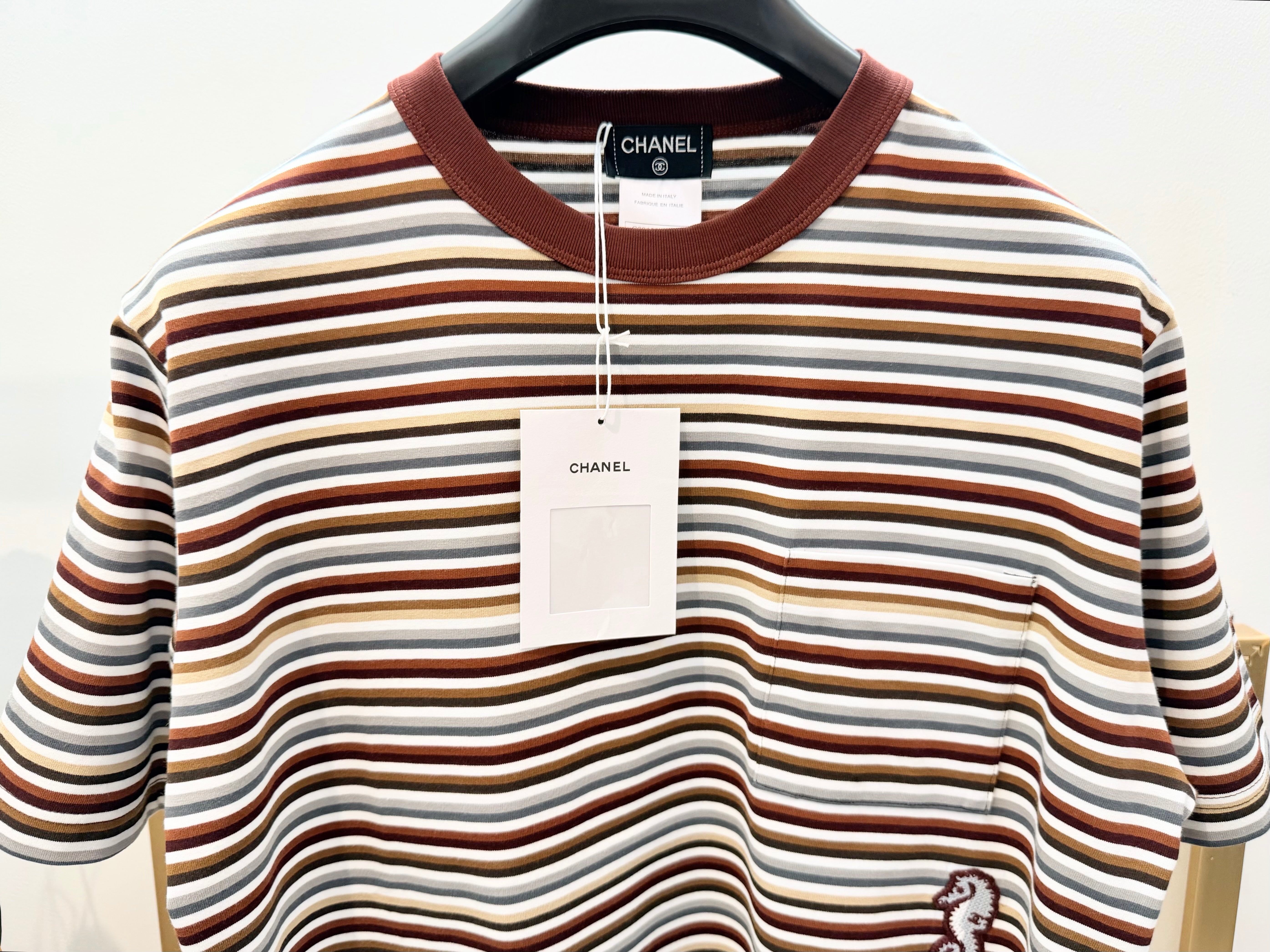 Multi-color T-shirts