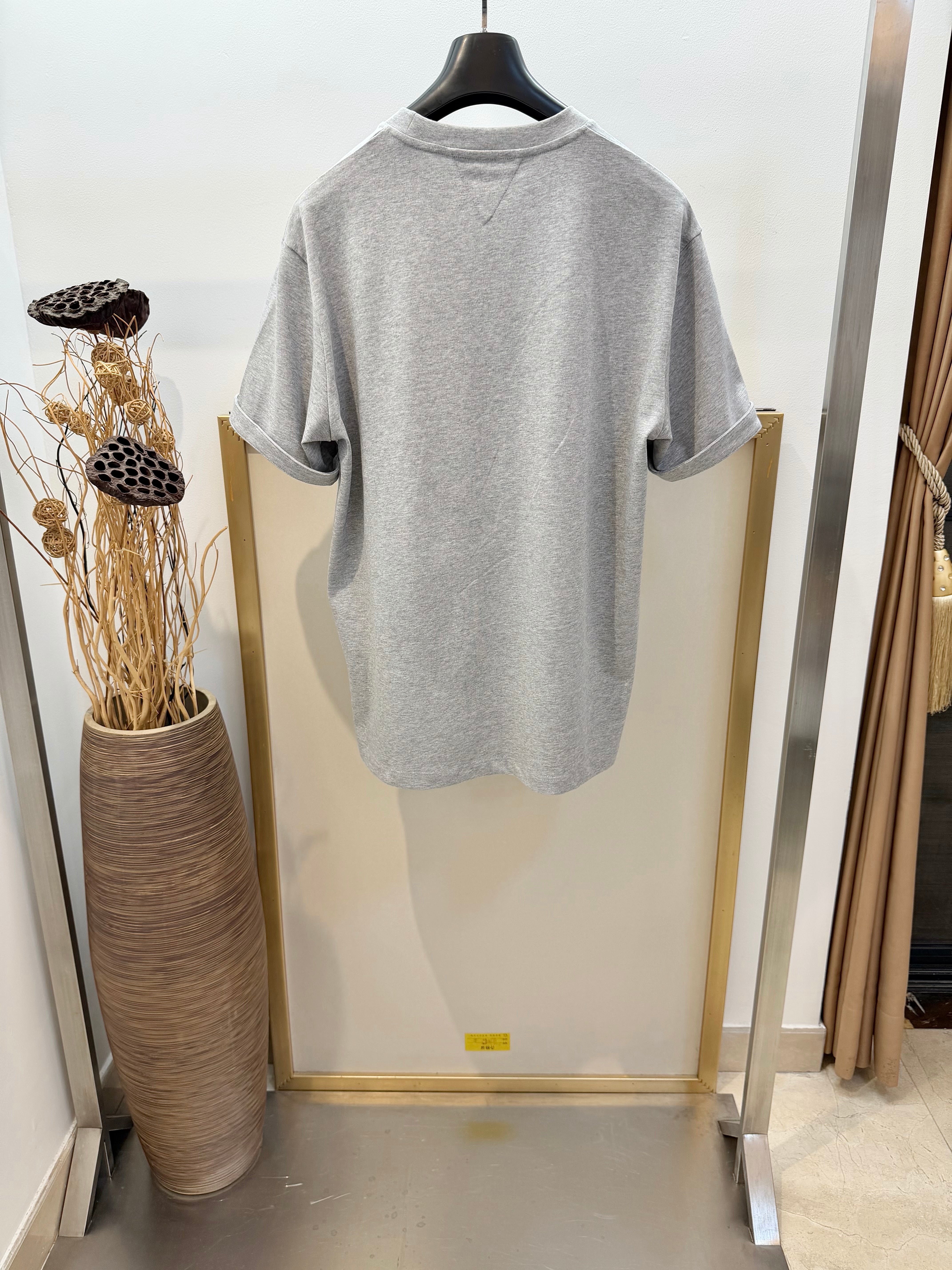 Multi-color T-shirts