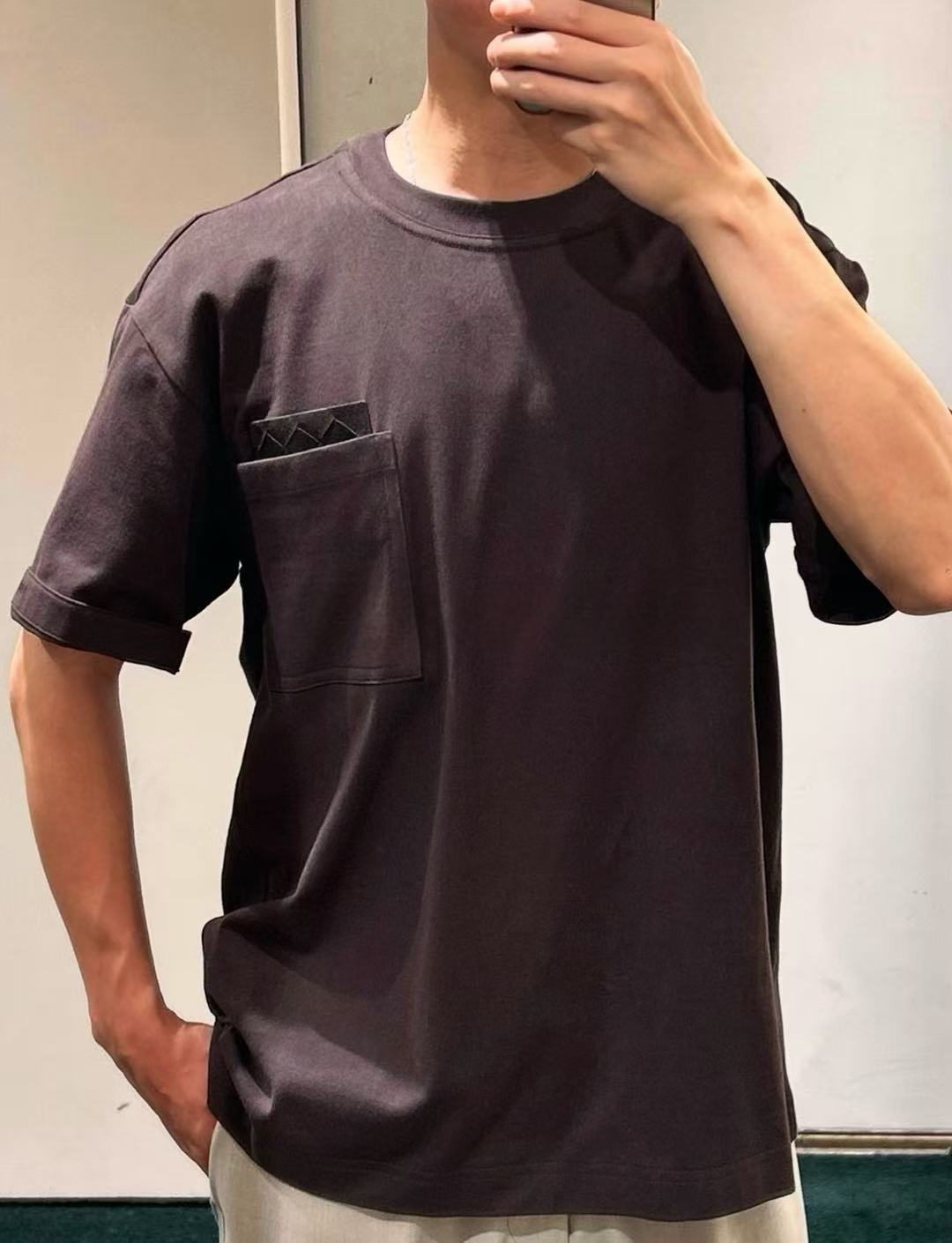 Multi-color T-shirts