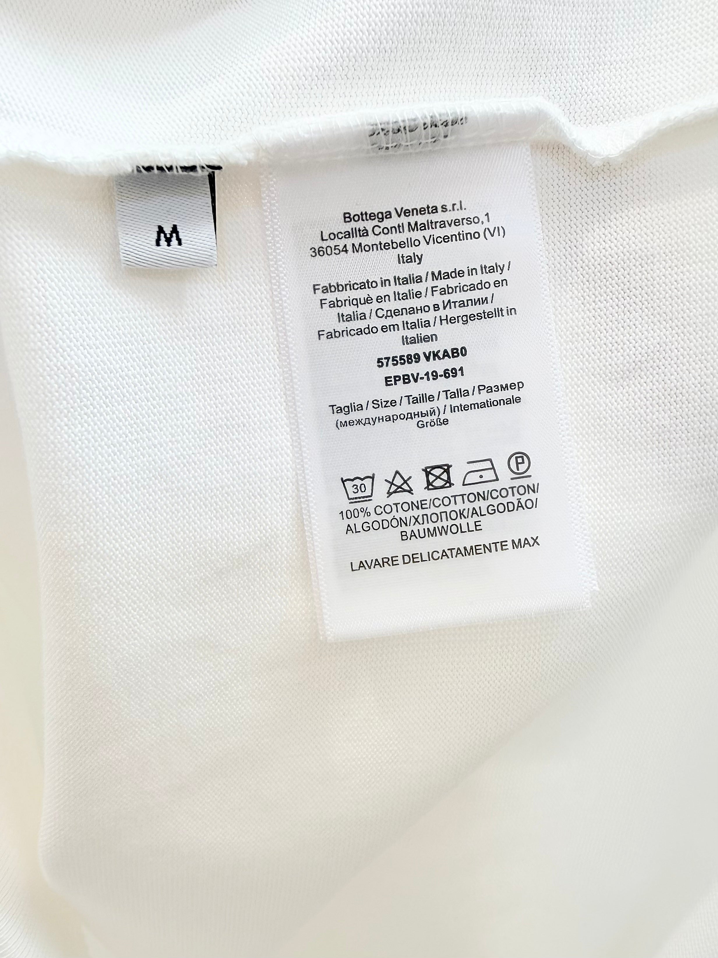Multi-color T-shirts