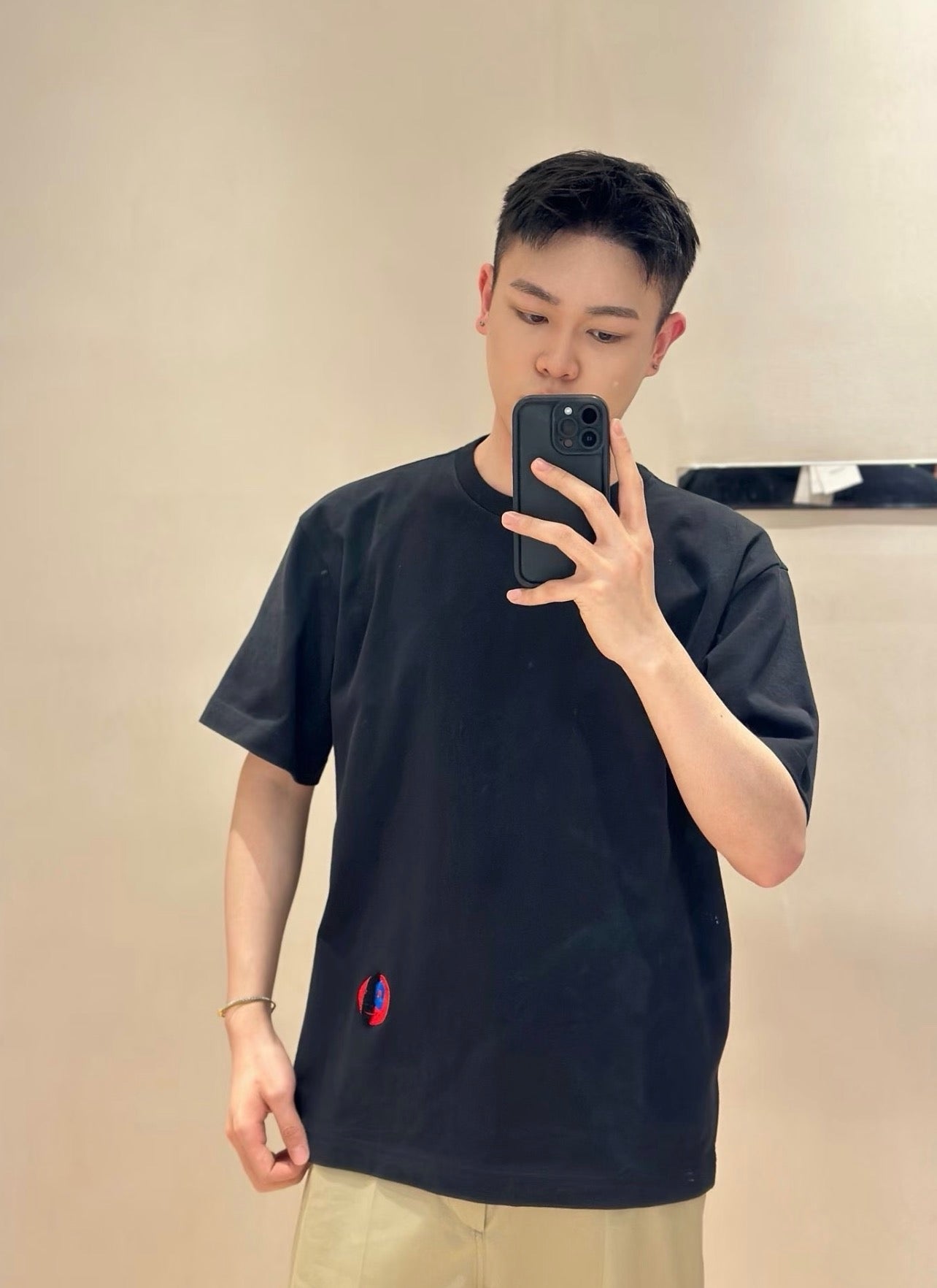 Black and White T-shirts