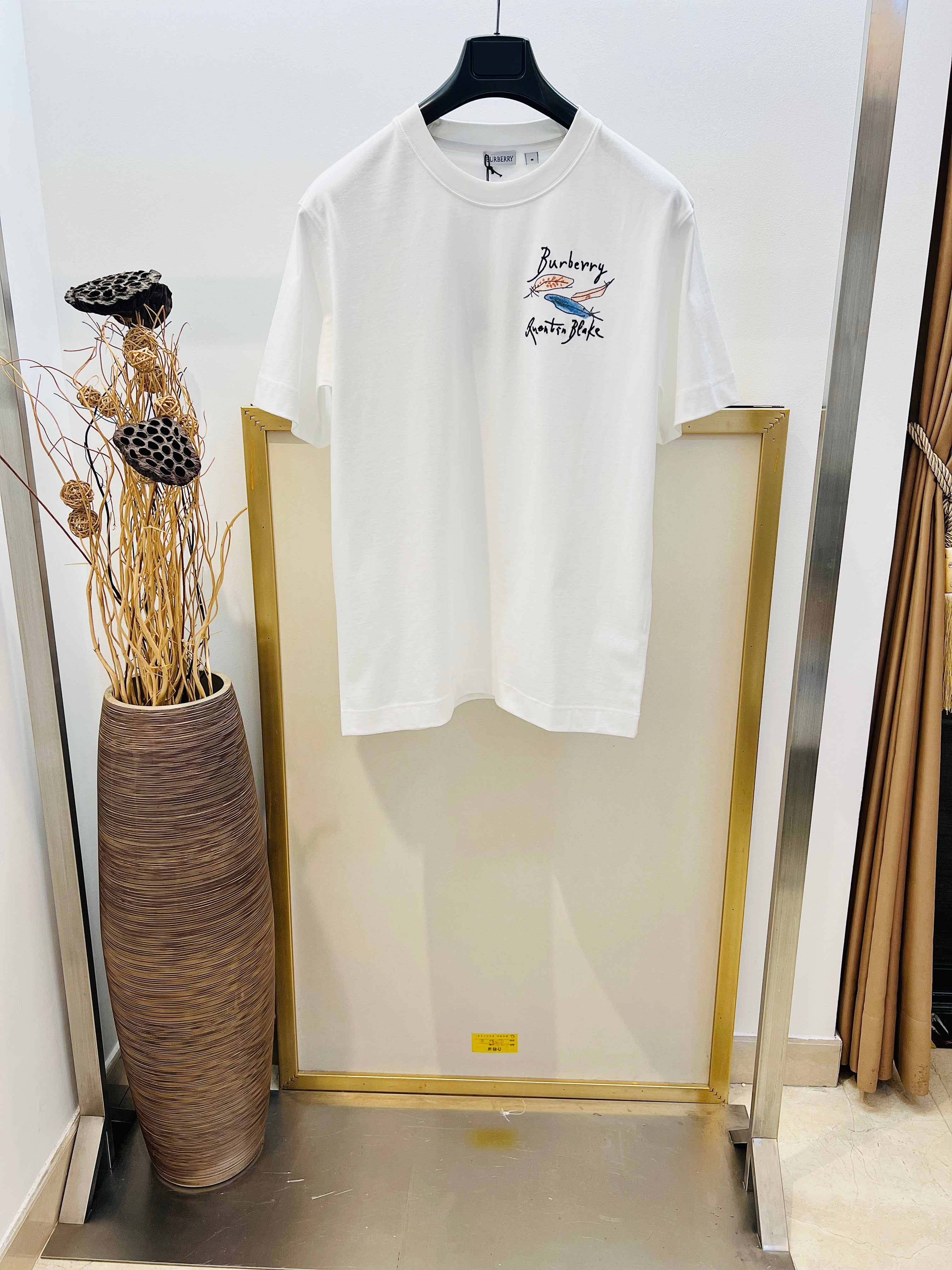 White T-shirt