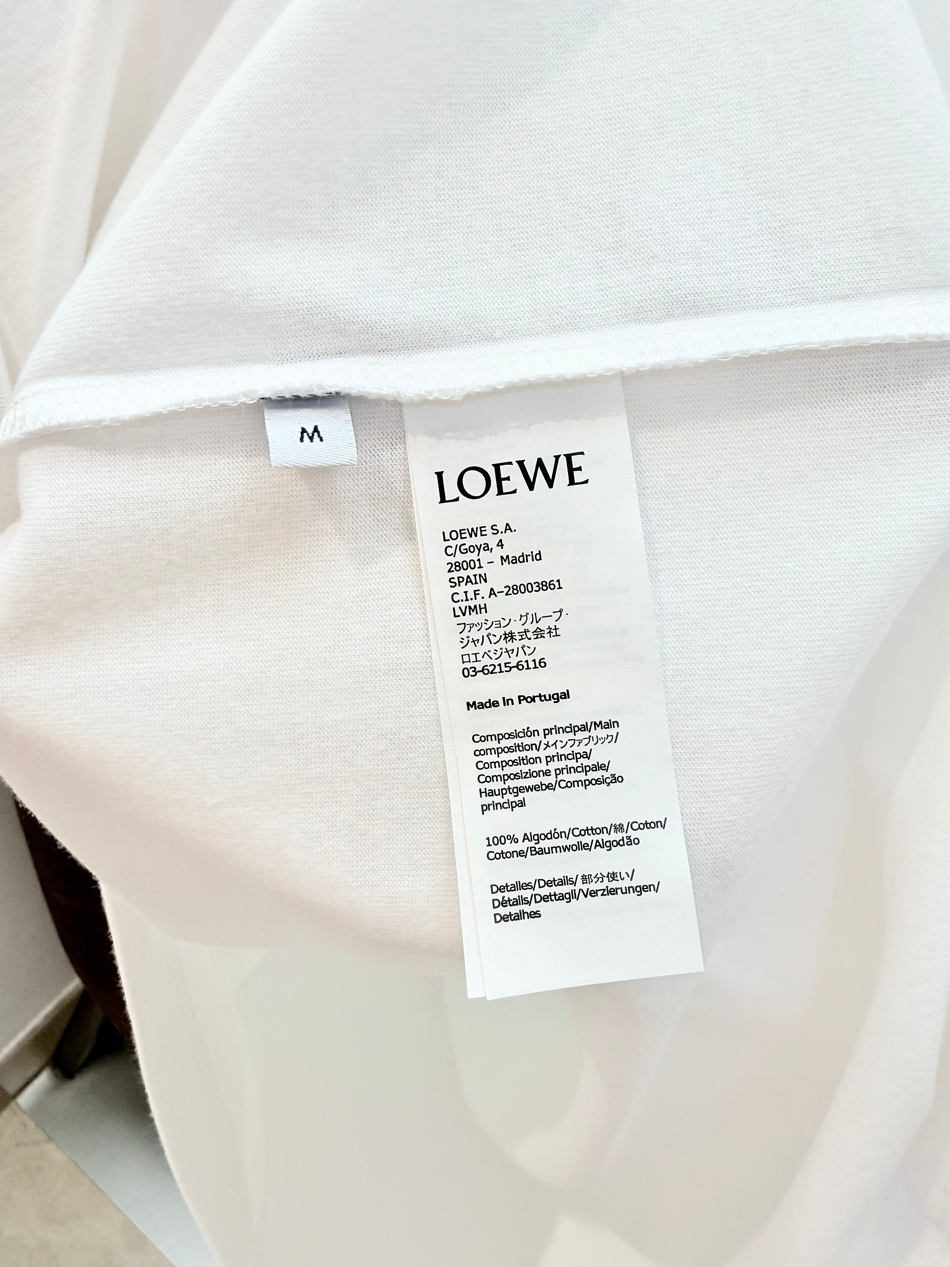 Black and White T-shirts