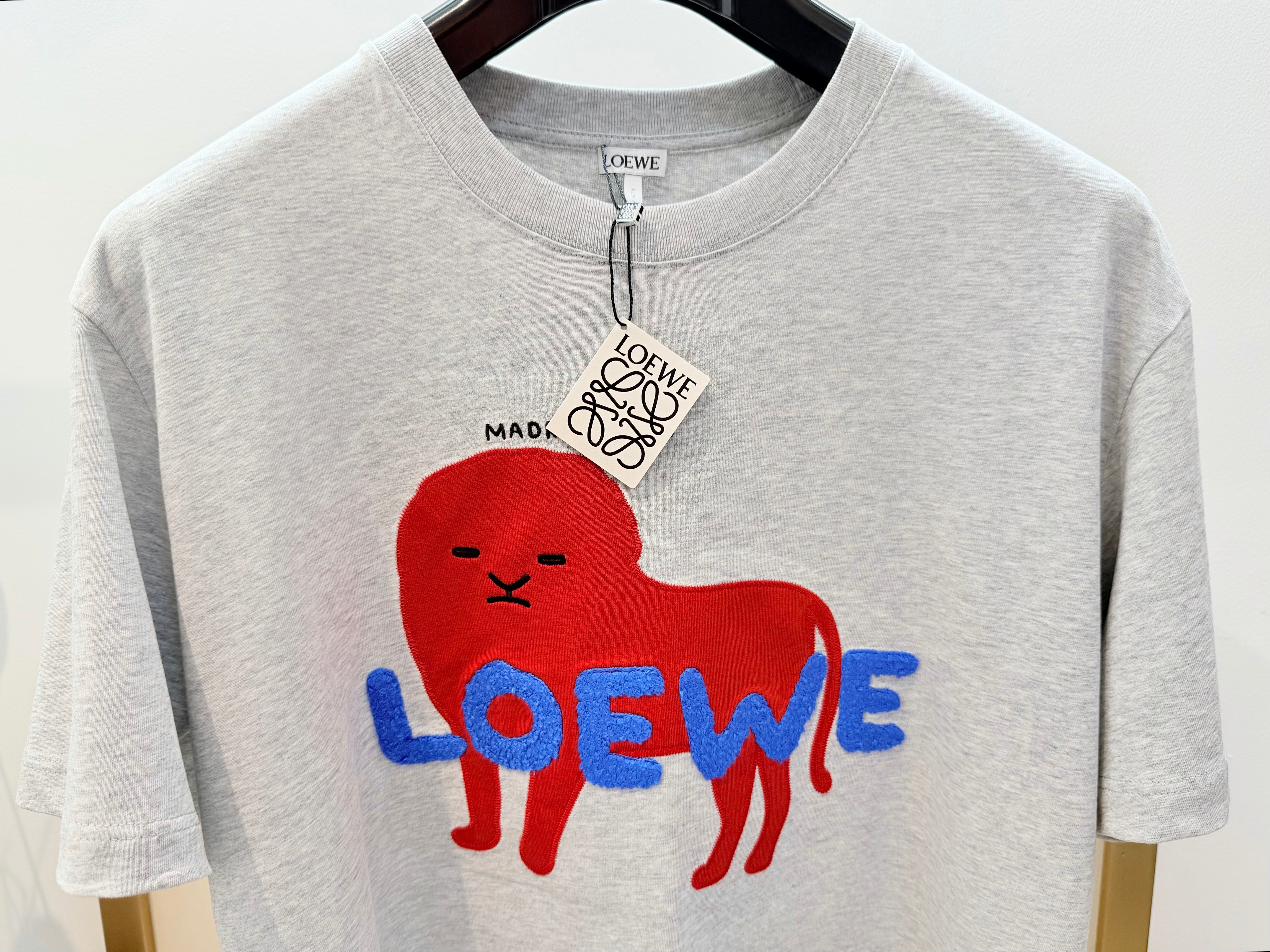 multi-color T-shirts