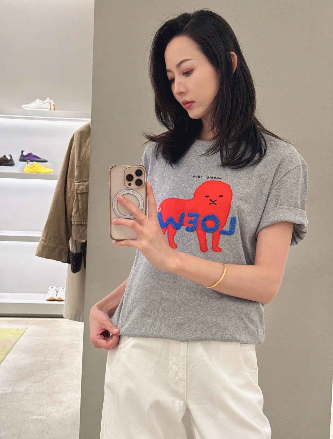 multi-color T-shirts