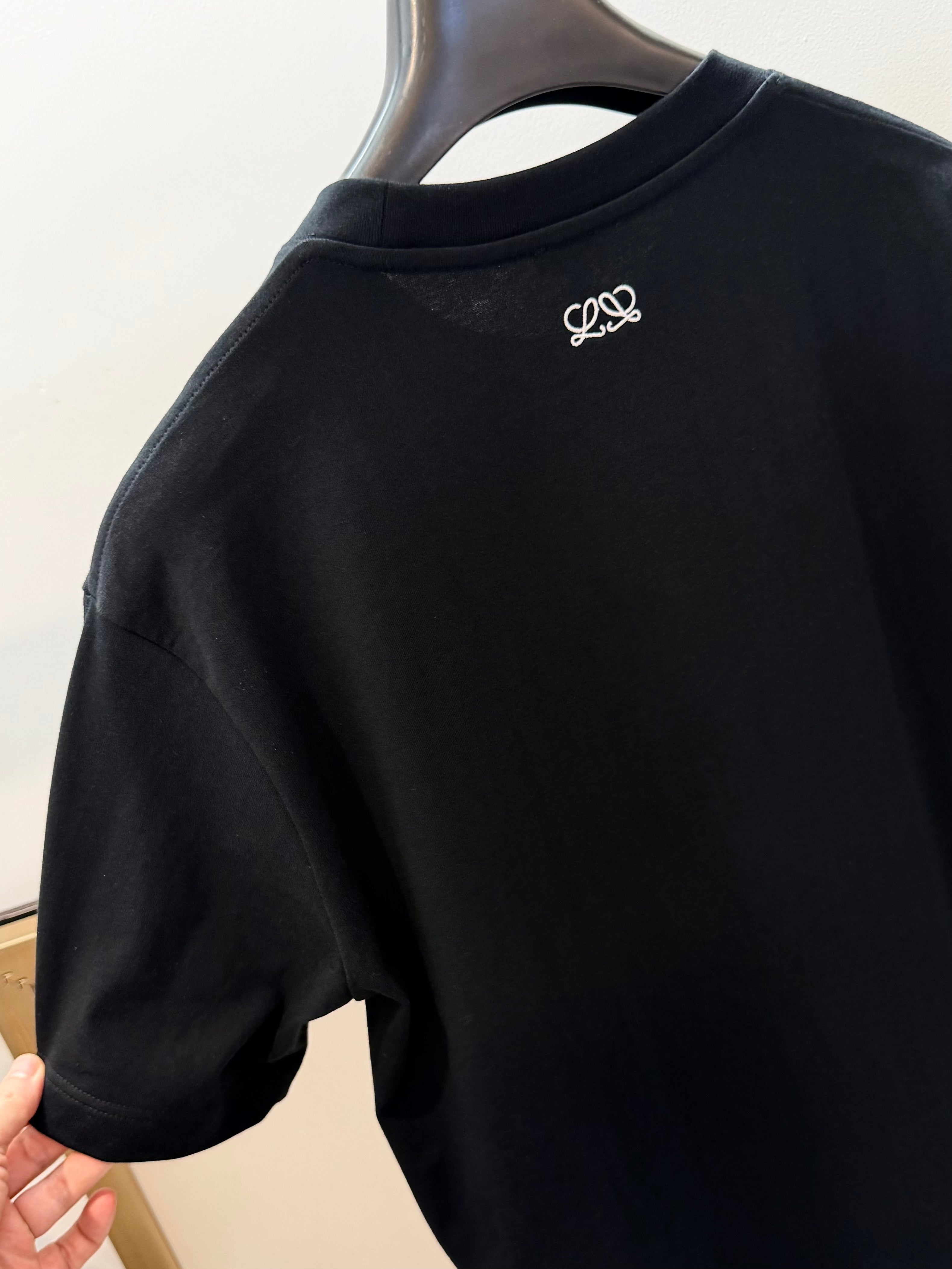 Black and White T-shirts