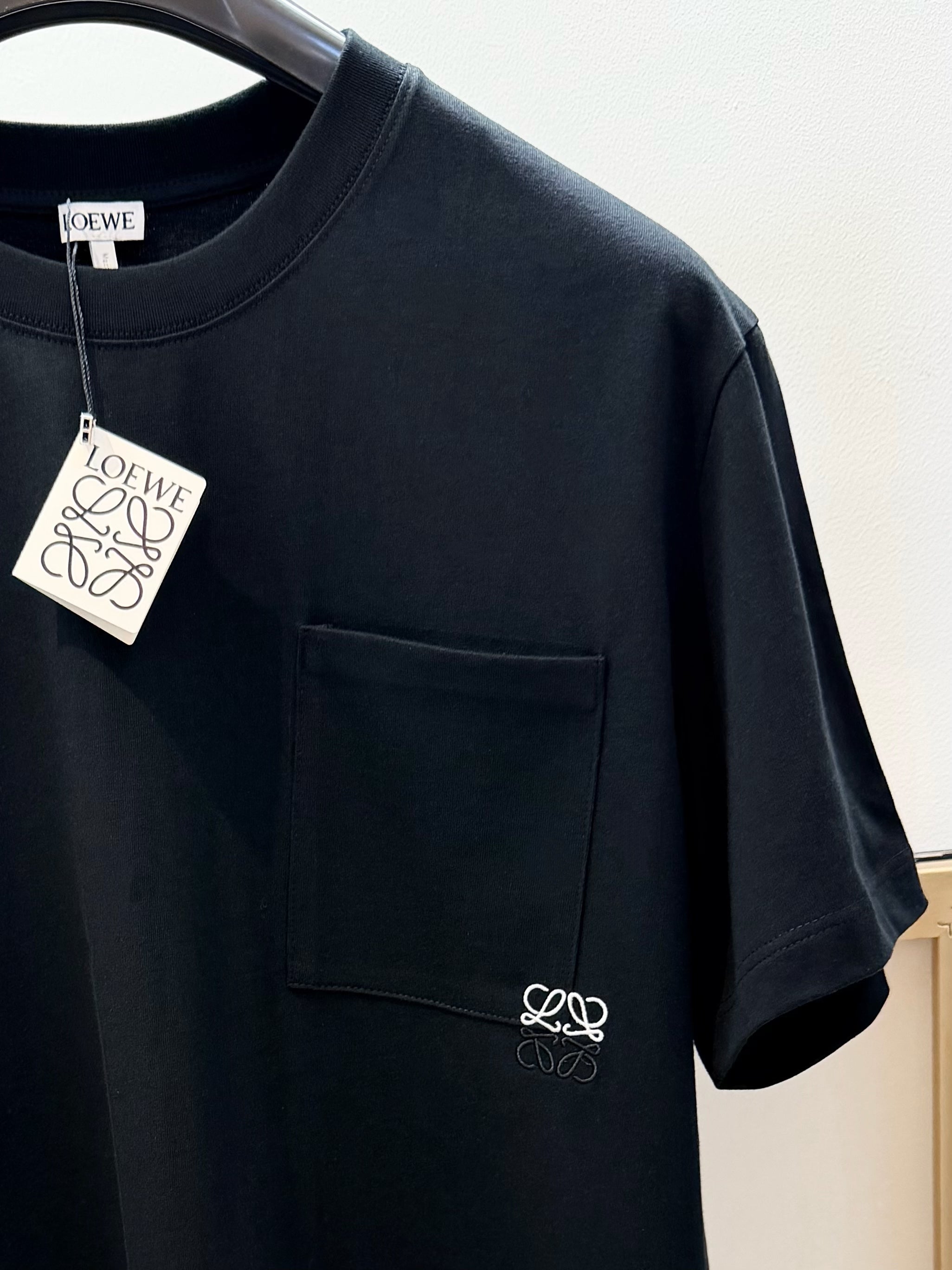 Black and White T-shirts