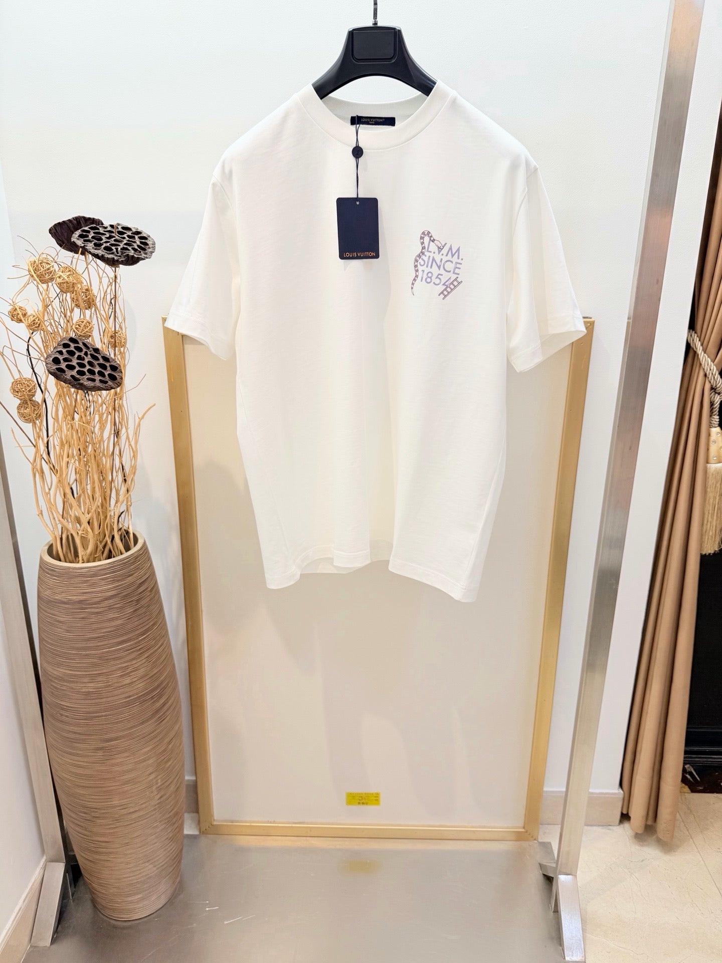 White T-shirt