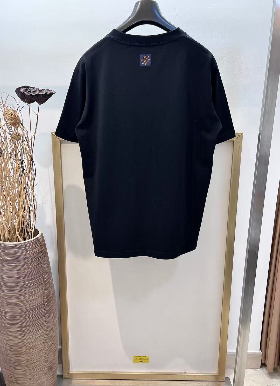 Black and White T-shirt