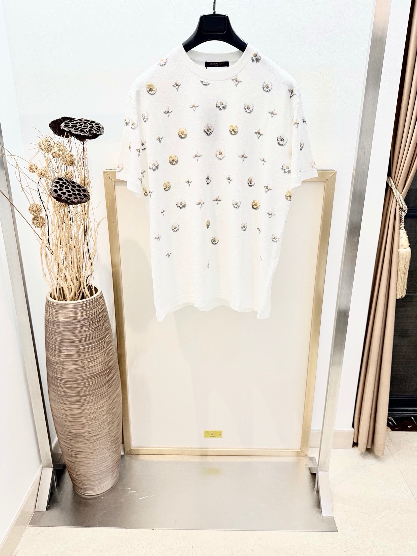 White T-shirt