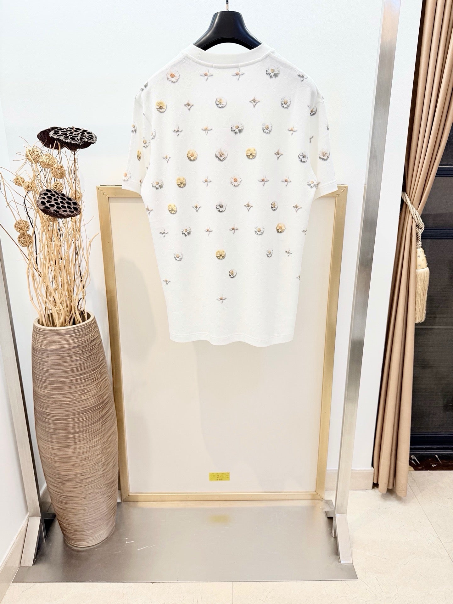 White T-shirt