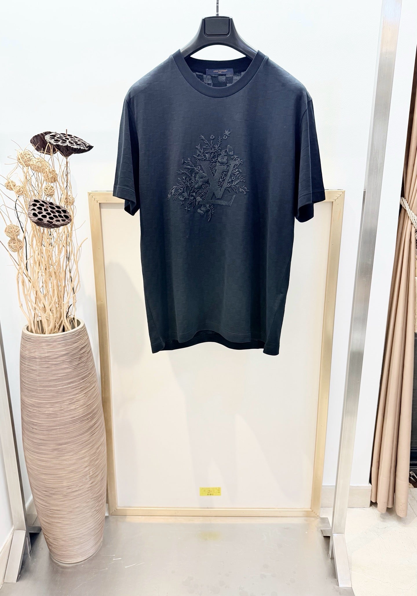 Black T-shirt