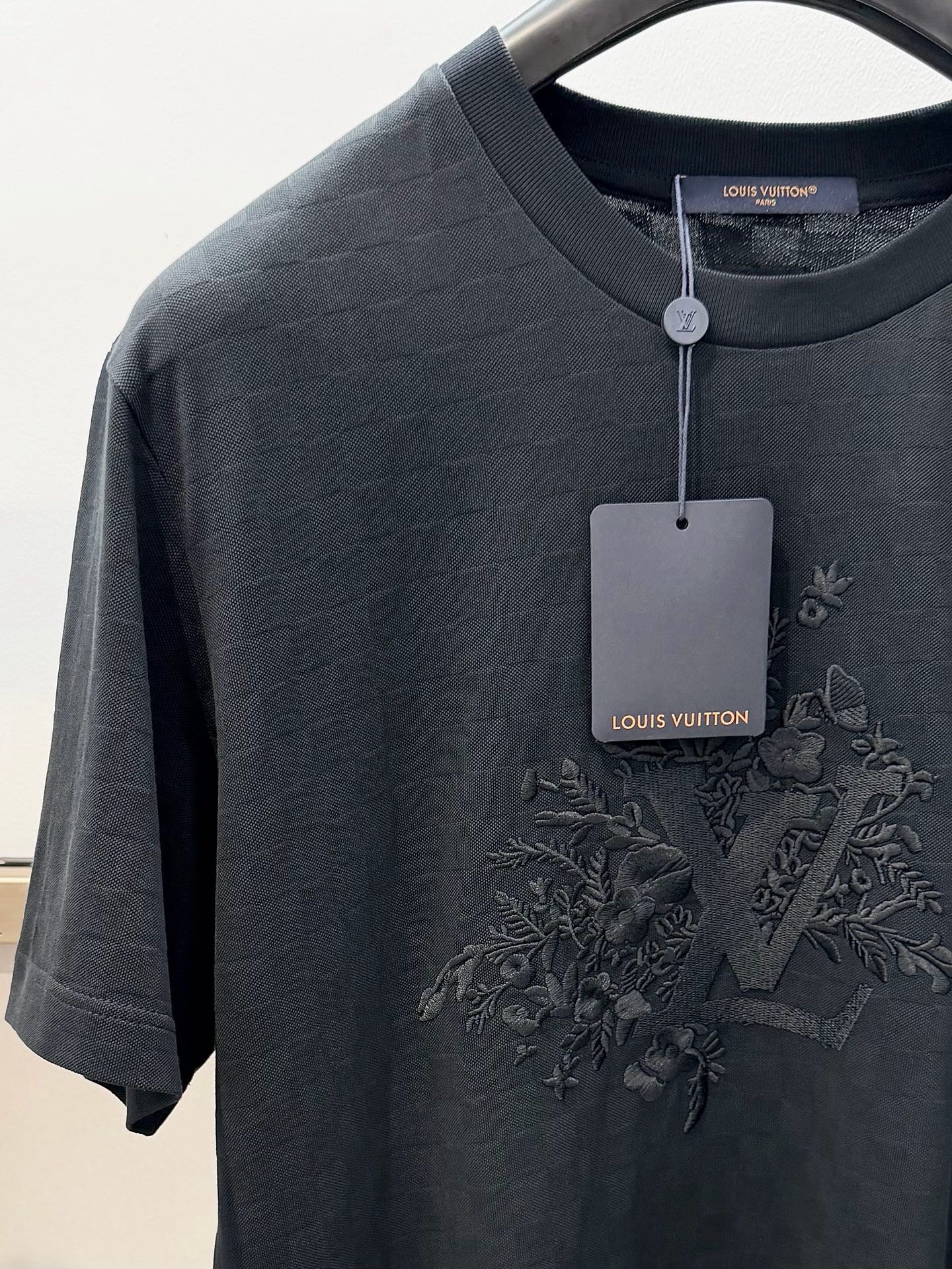 Black T-shirt