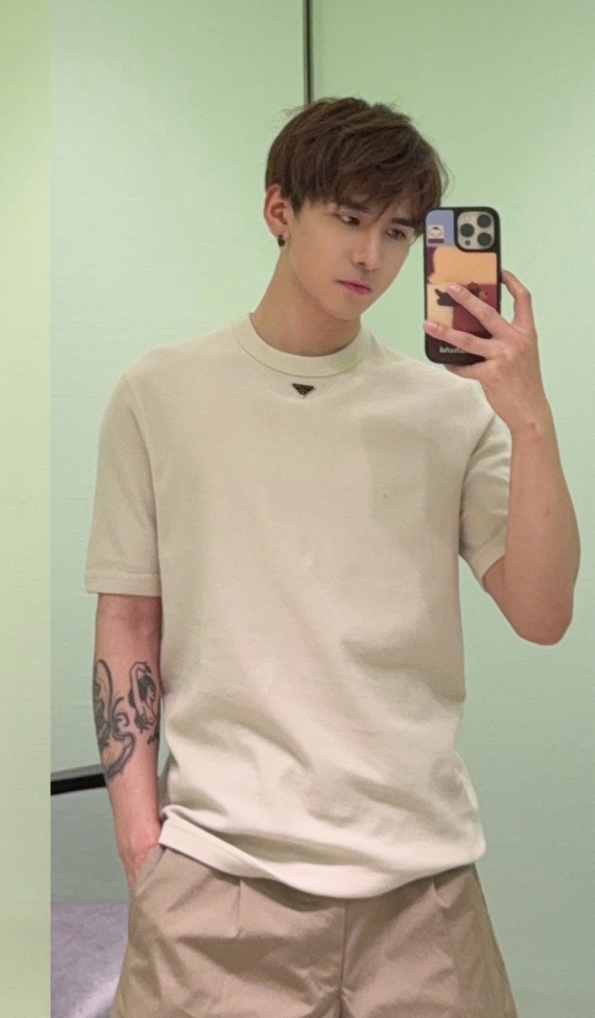 Multi-color T-shirt