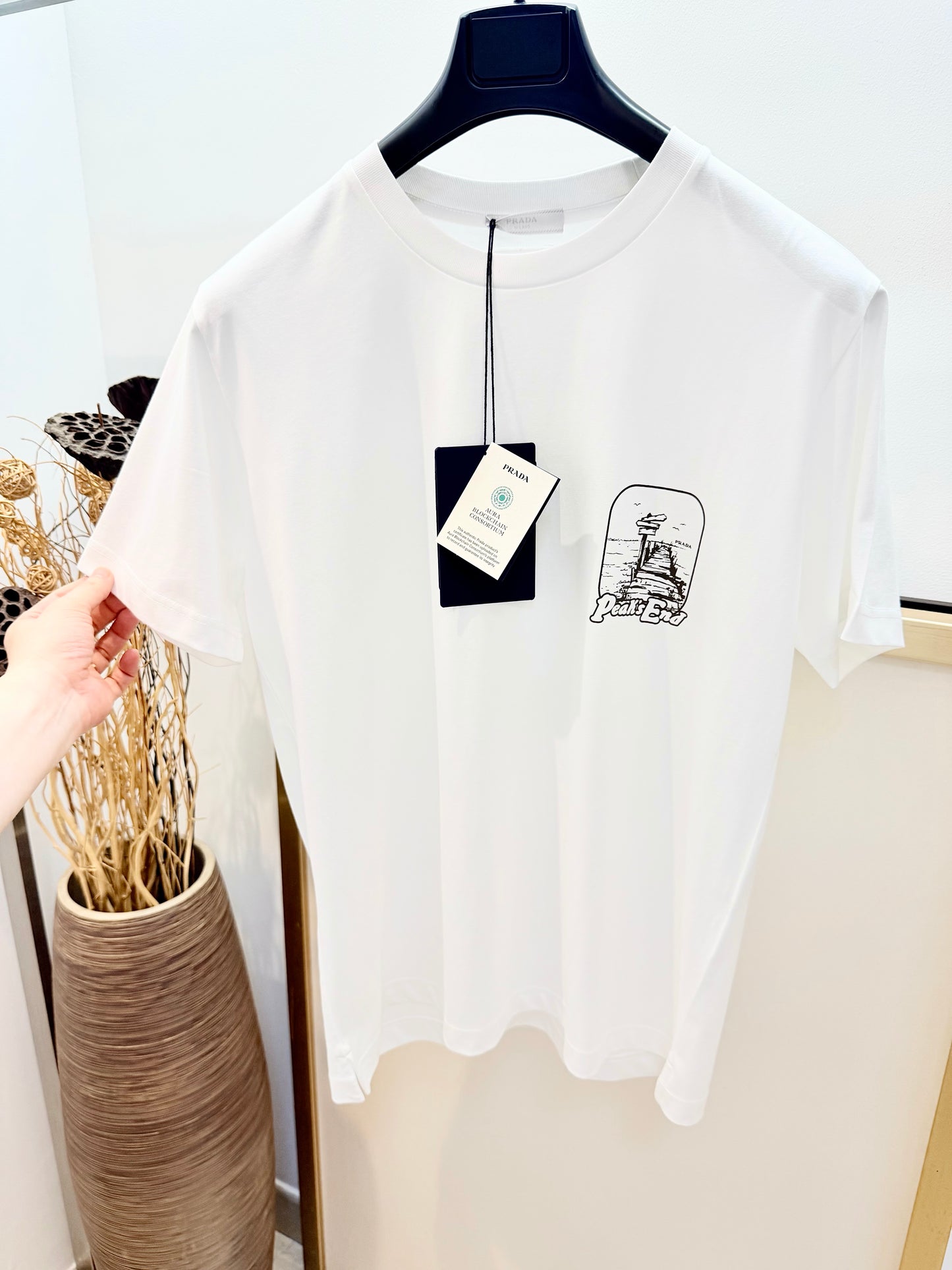 White T-shirt