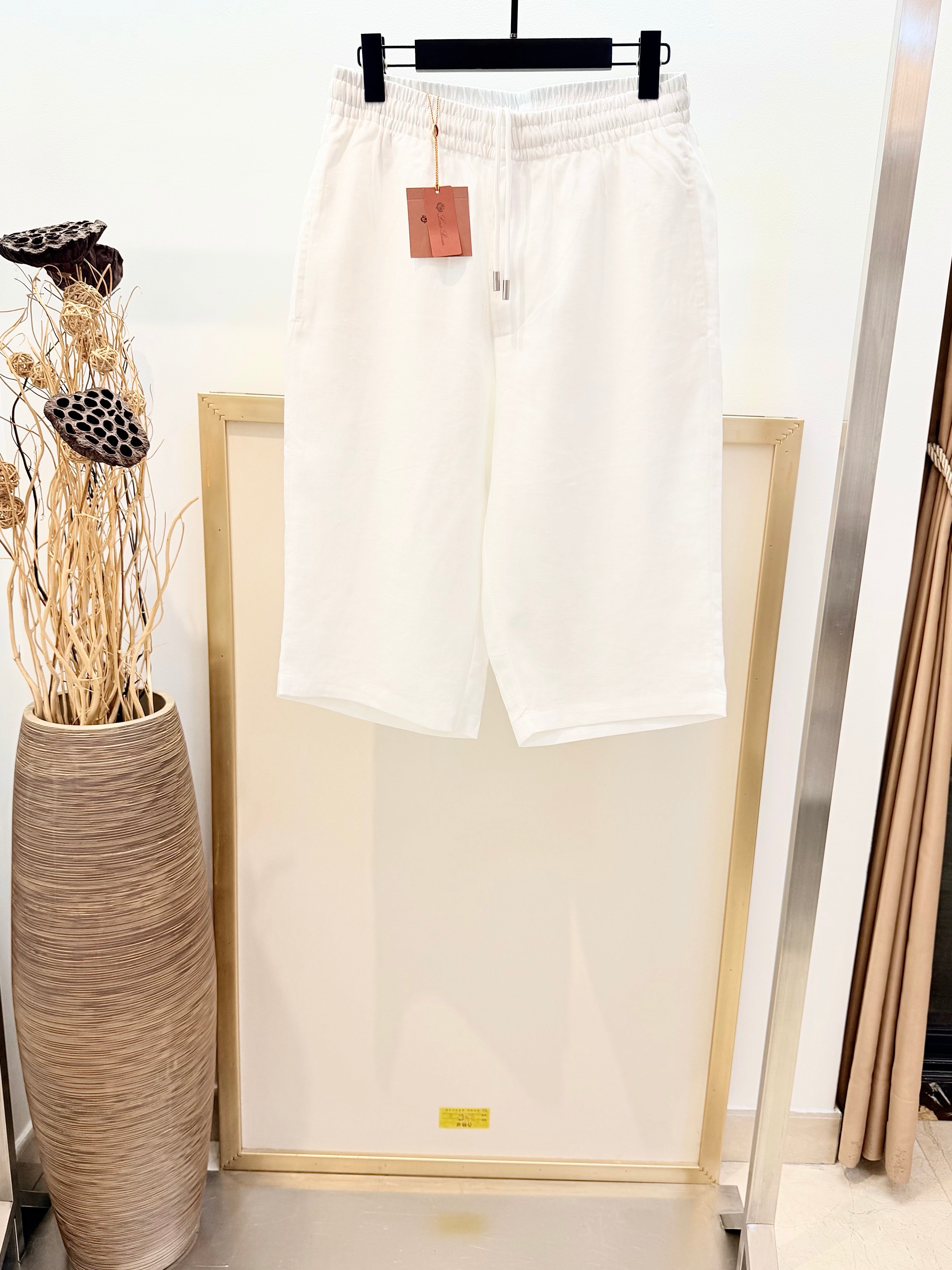 White Short
