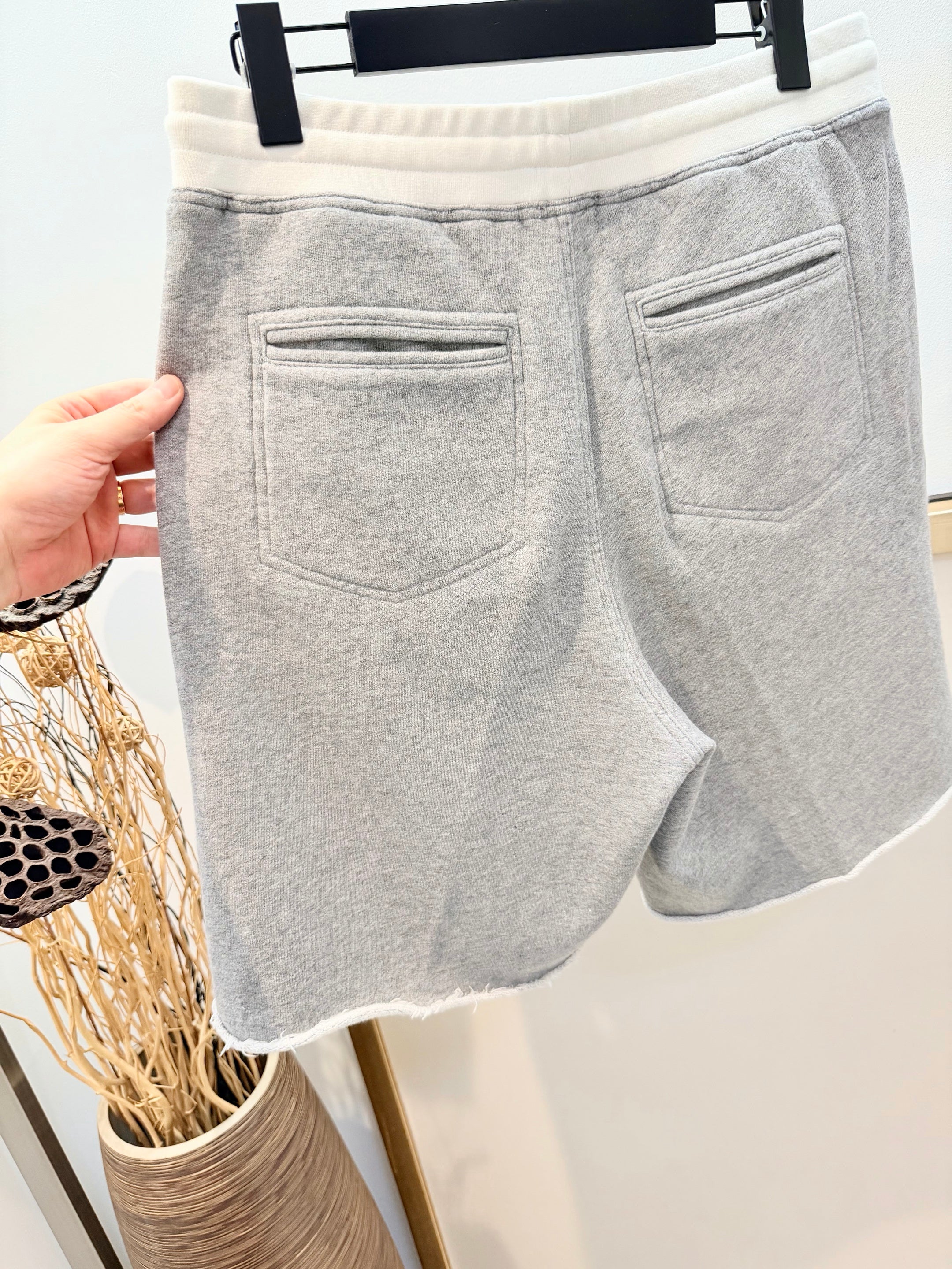 Multi-color Short