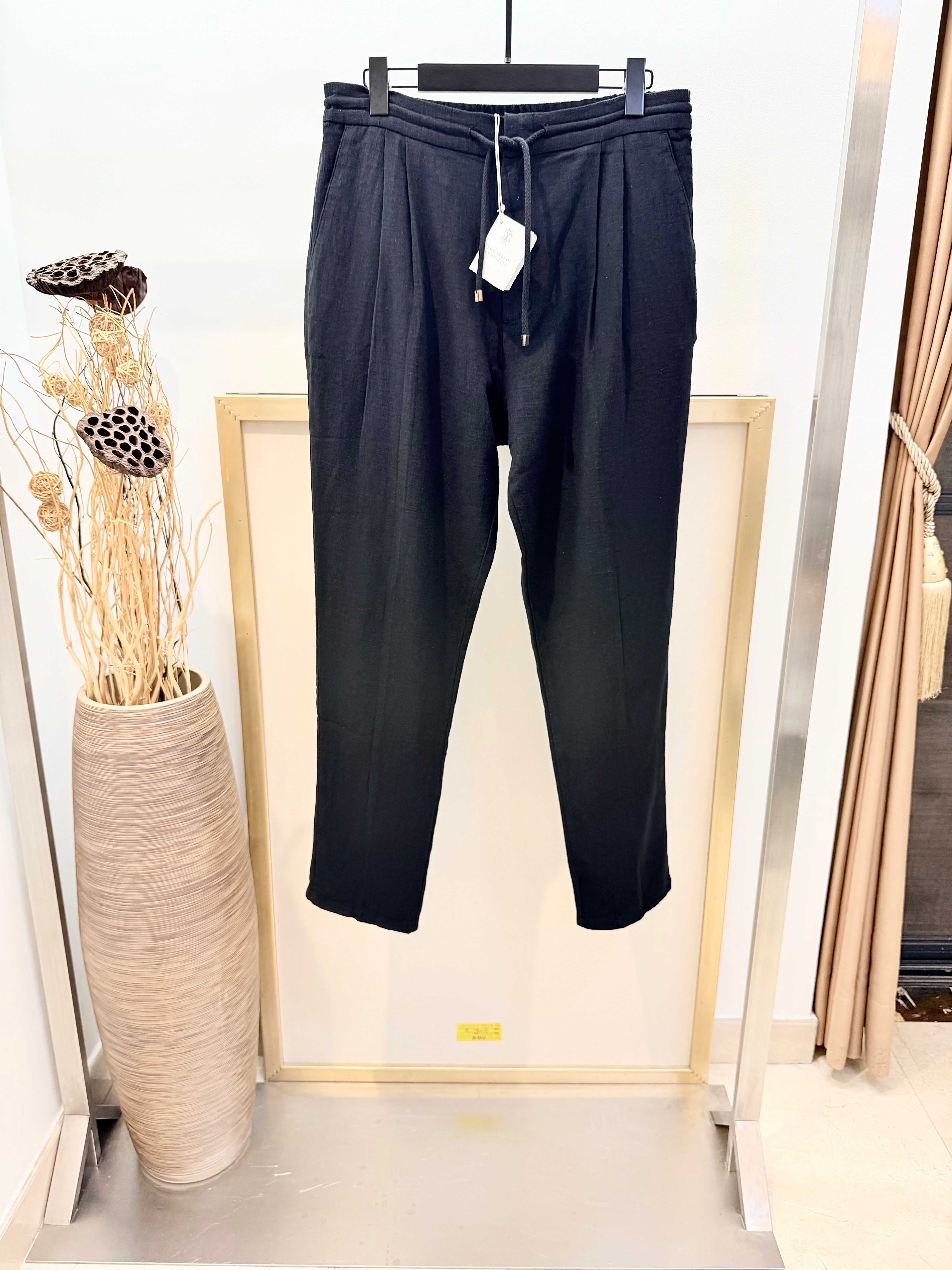 Black and White Pant