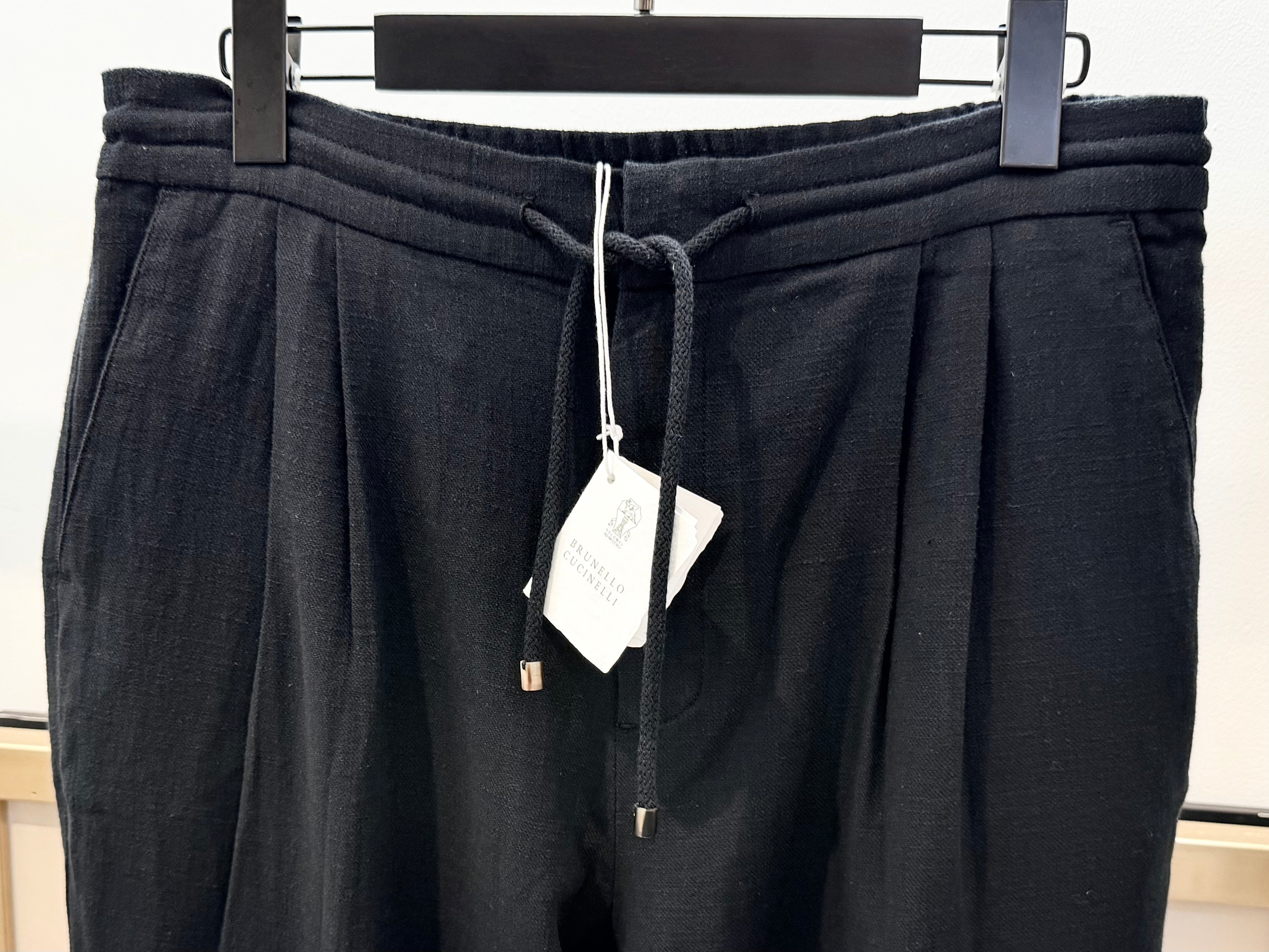 Black and White Pant