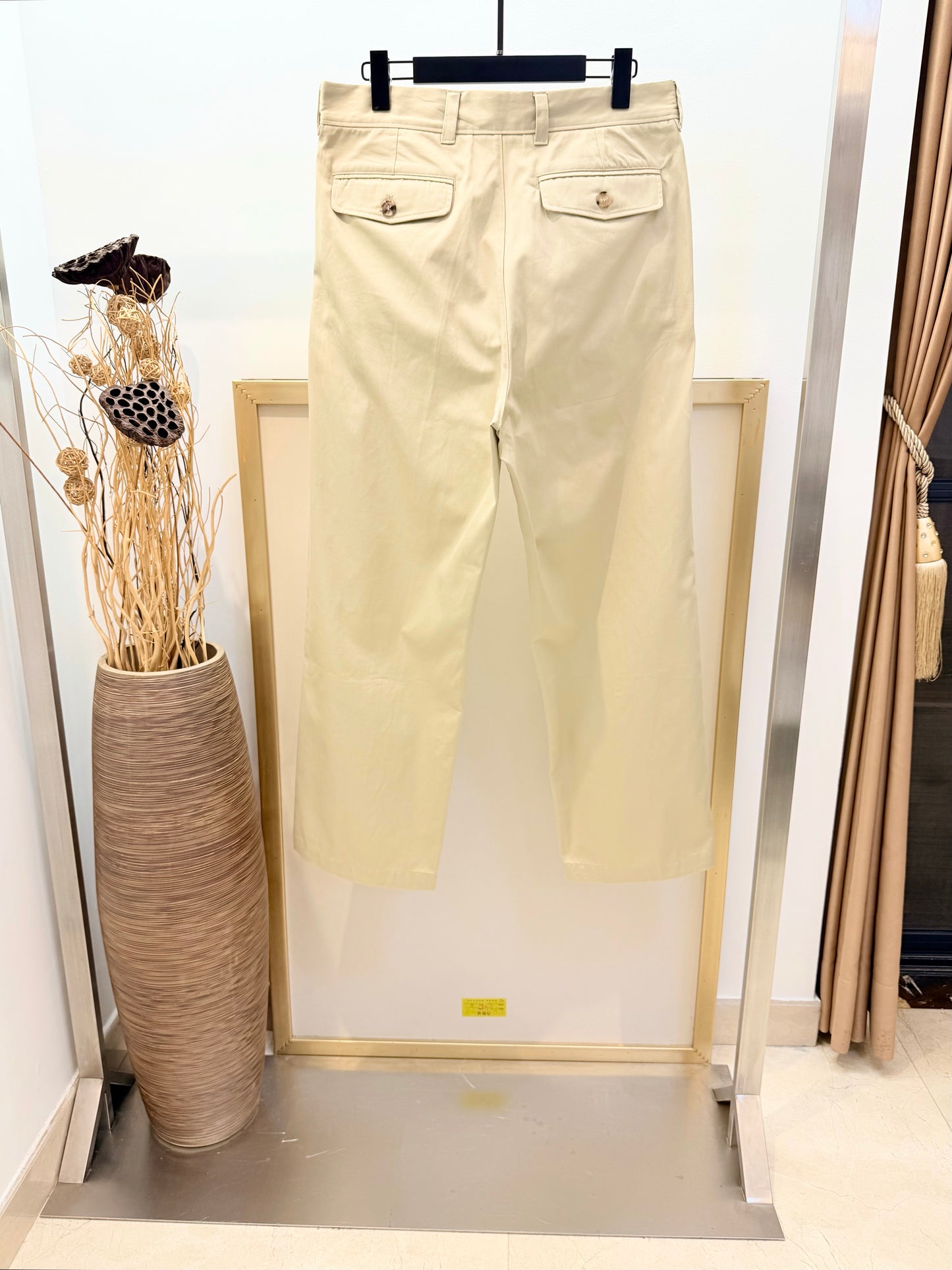 Beige pant