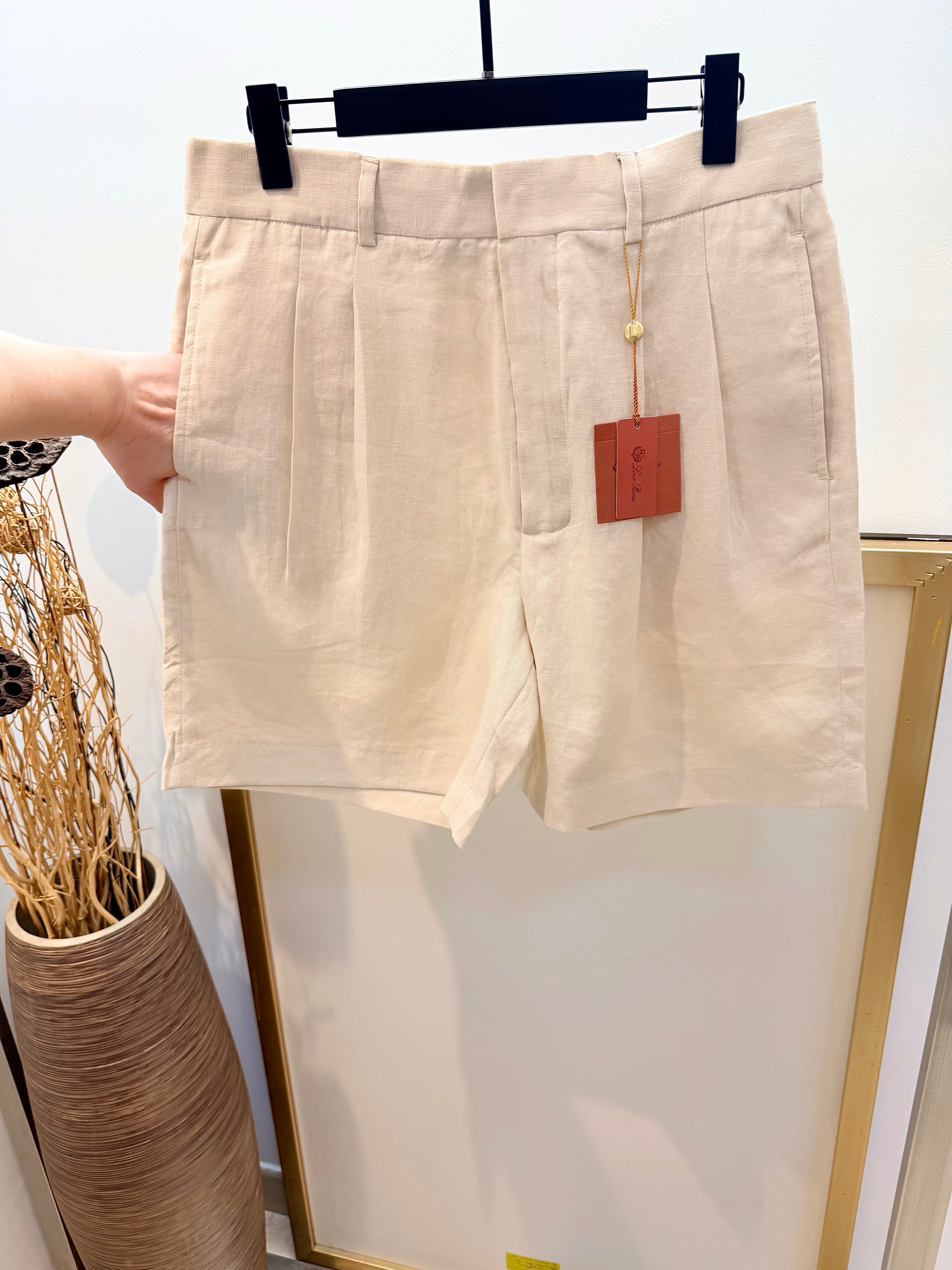 Multi-color Short