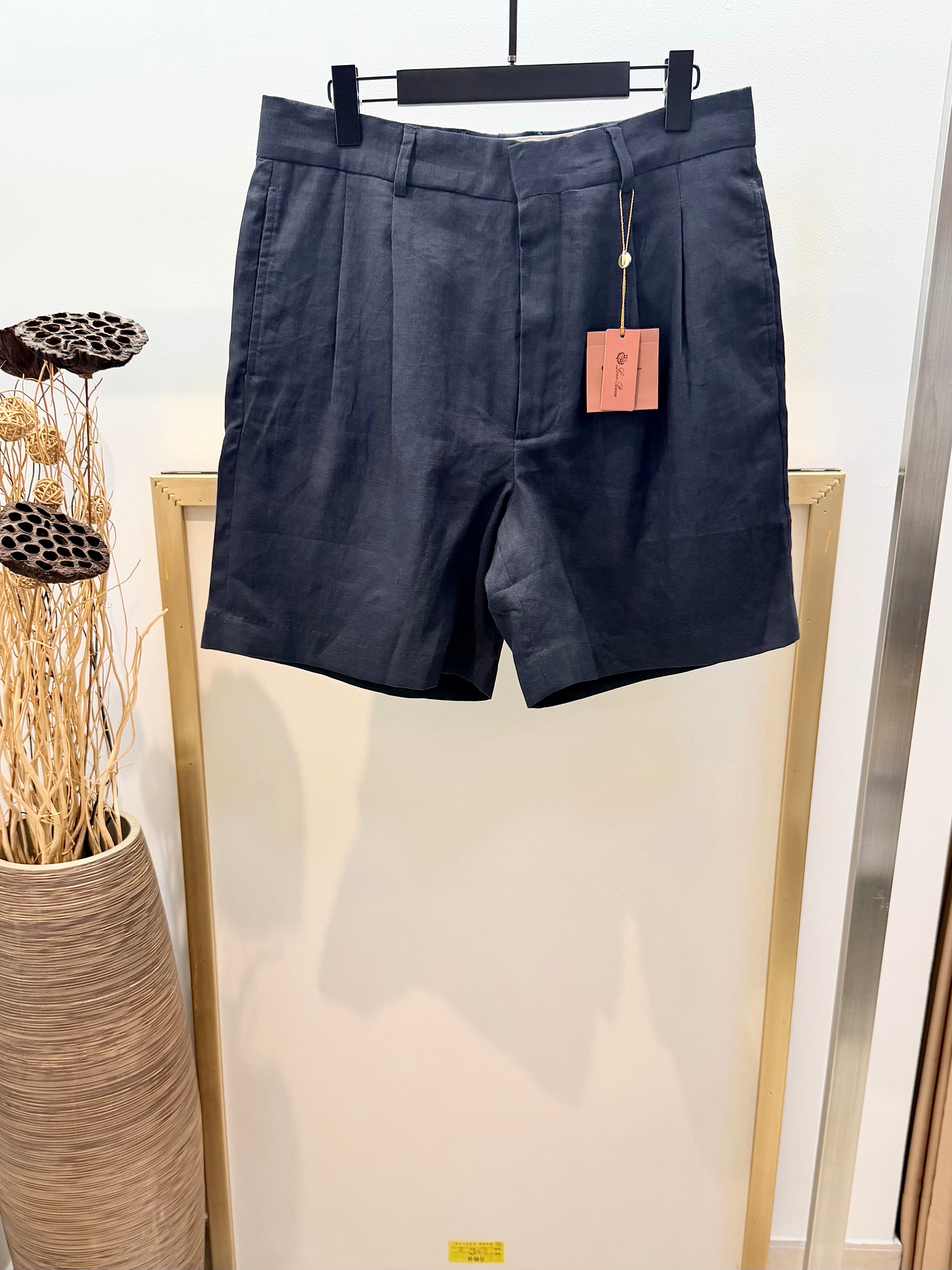 Multi-color Short